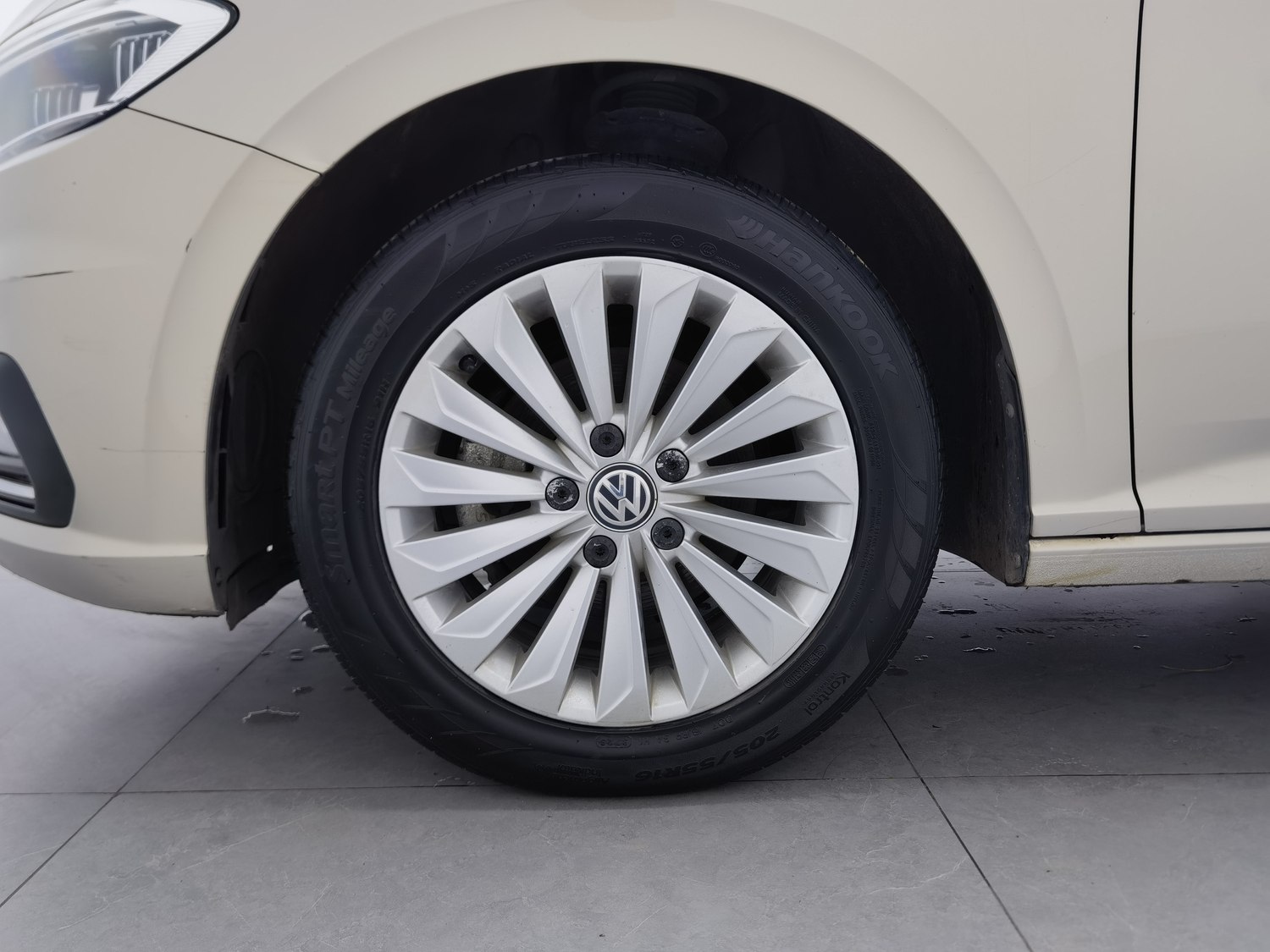 Used Volkswagen Lavida 2018 1.5 AT