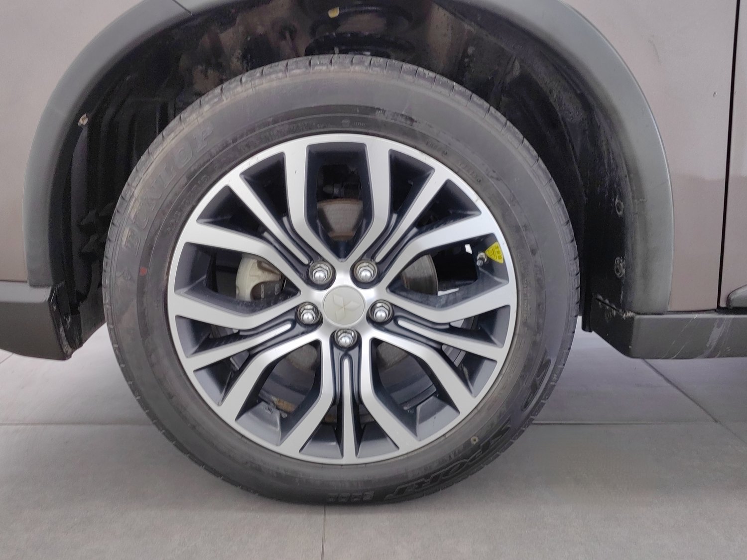 Used Mitsubishi Outlander 2016 2.4 AT