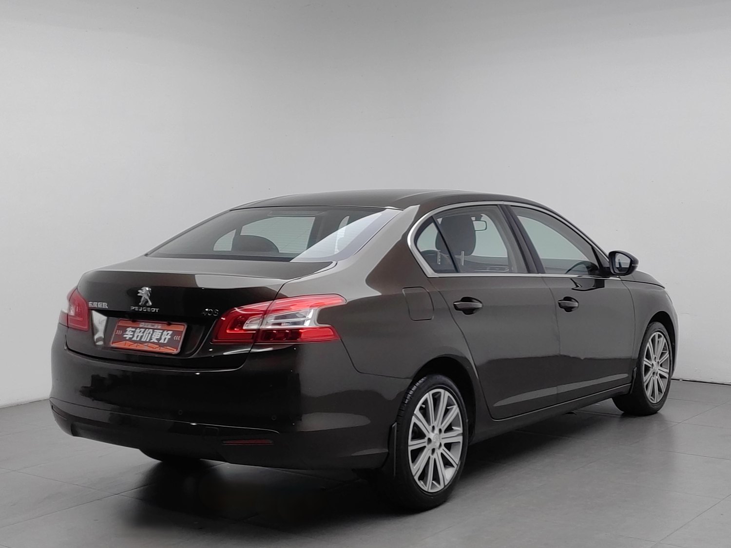 Used Peugeot 408 2015 1.2 AT