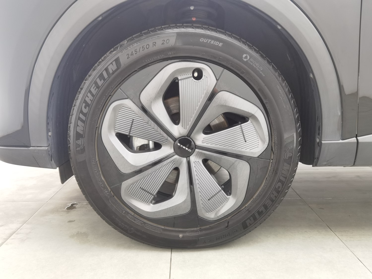 Used Exeed VX 2023 2.0 AT