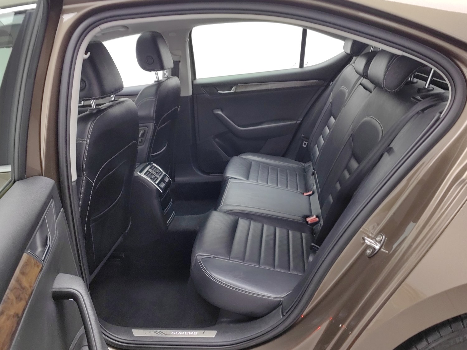 Used Skoda Superb 2016 2.0 AT