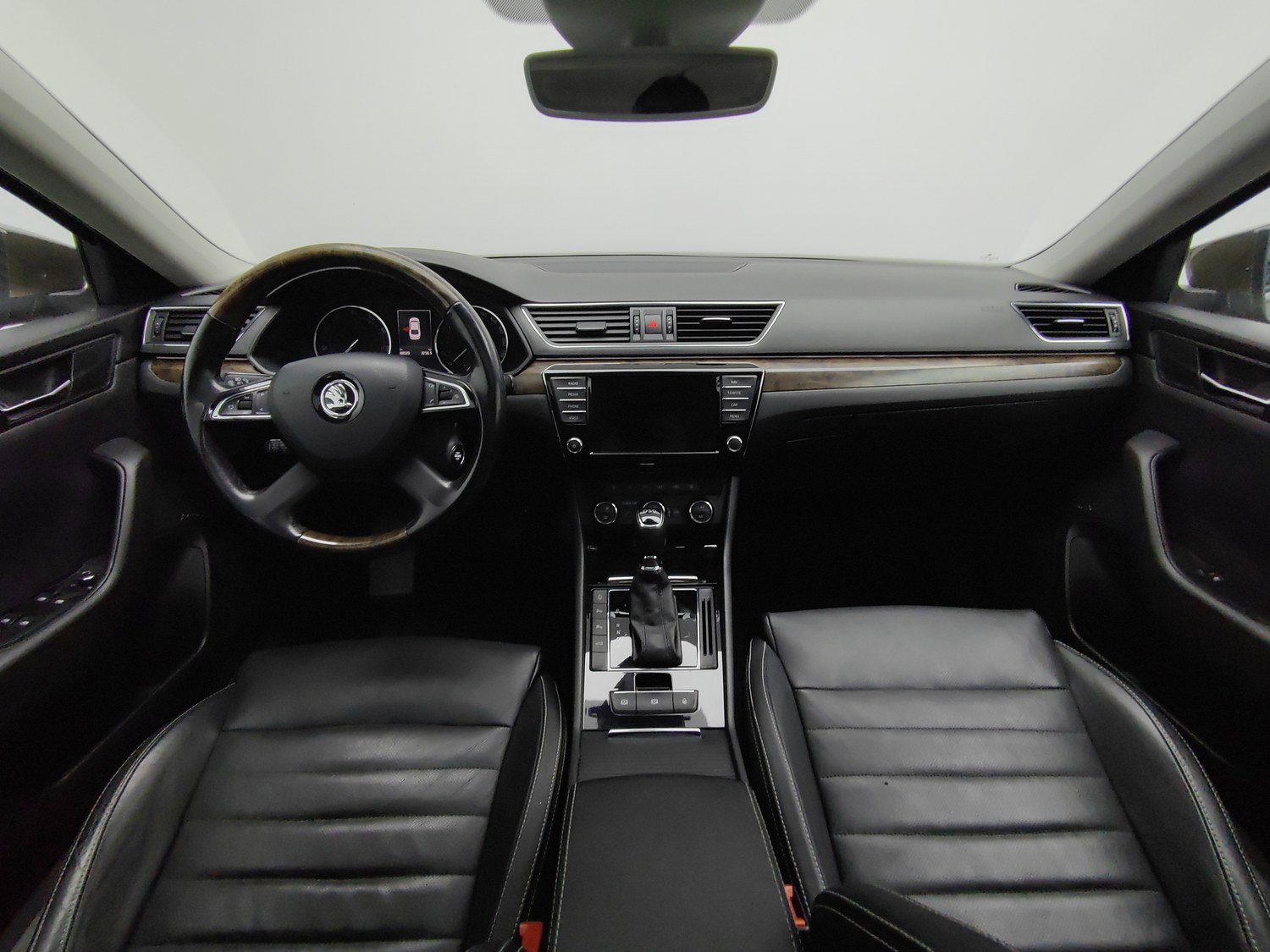 Used Skoda Superb 2016 2.0 AT