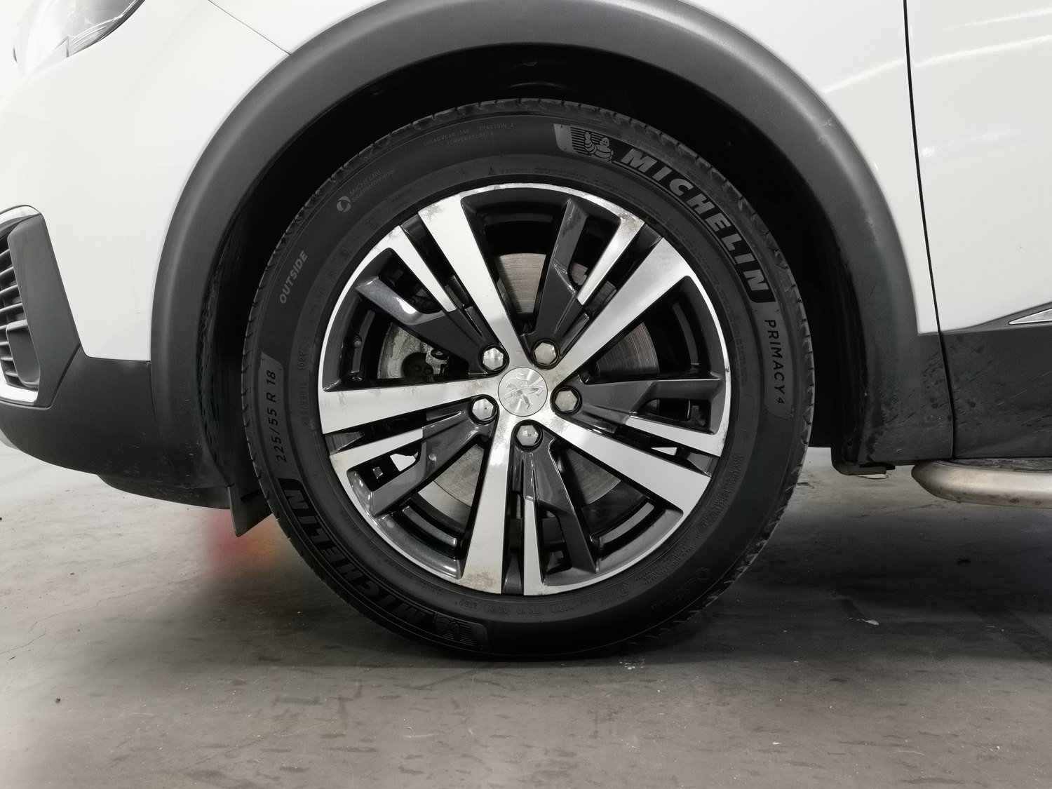 Used Peugeot 5008 2017 1.8 AT