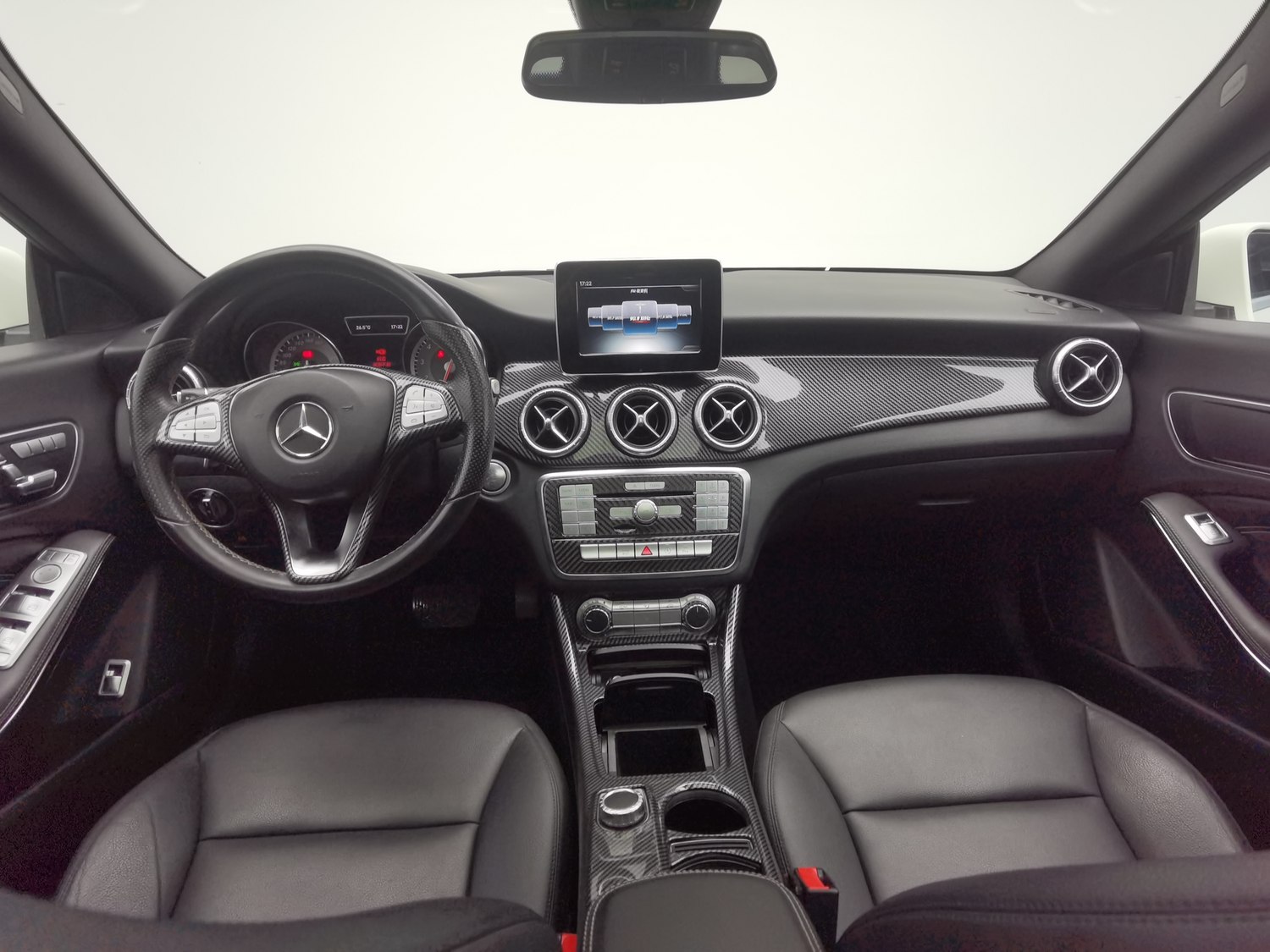 Used Mercedes-Benz CLA (Imported) 2015 1.6 AT