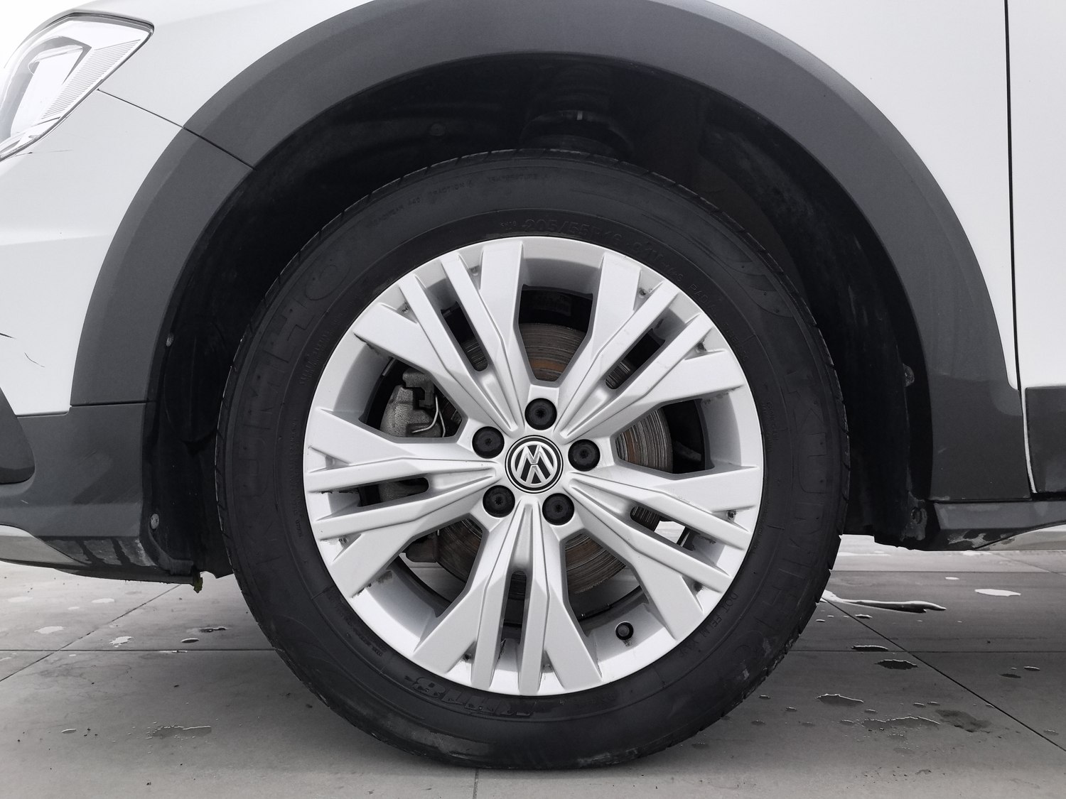 Used Volkswagen C-Trek 2018 1.4 AT