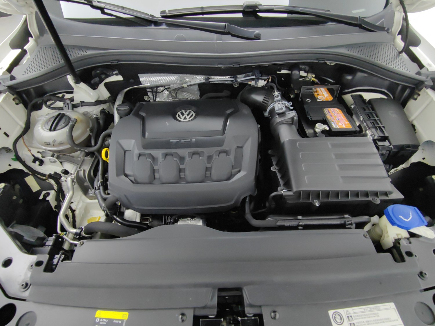 Used Volkswagen Tiguan L 2019 2.0 AT