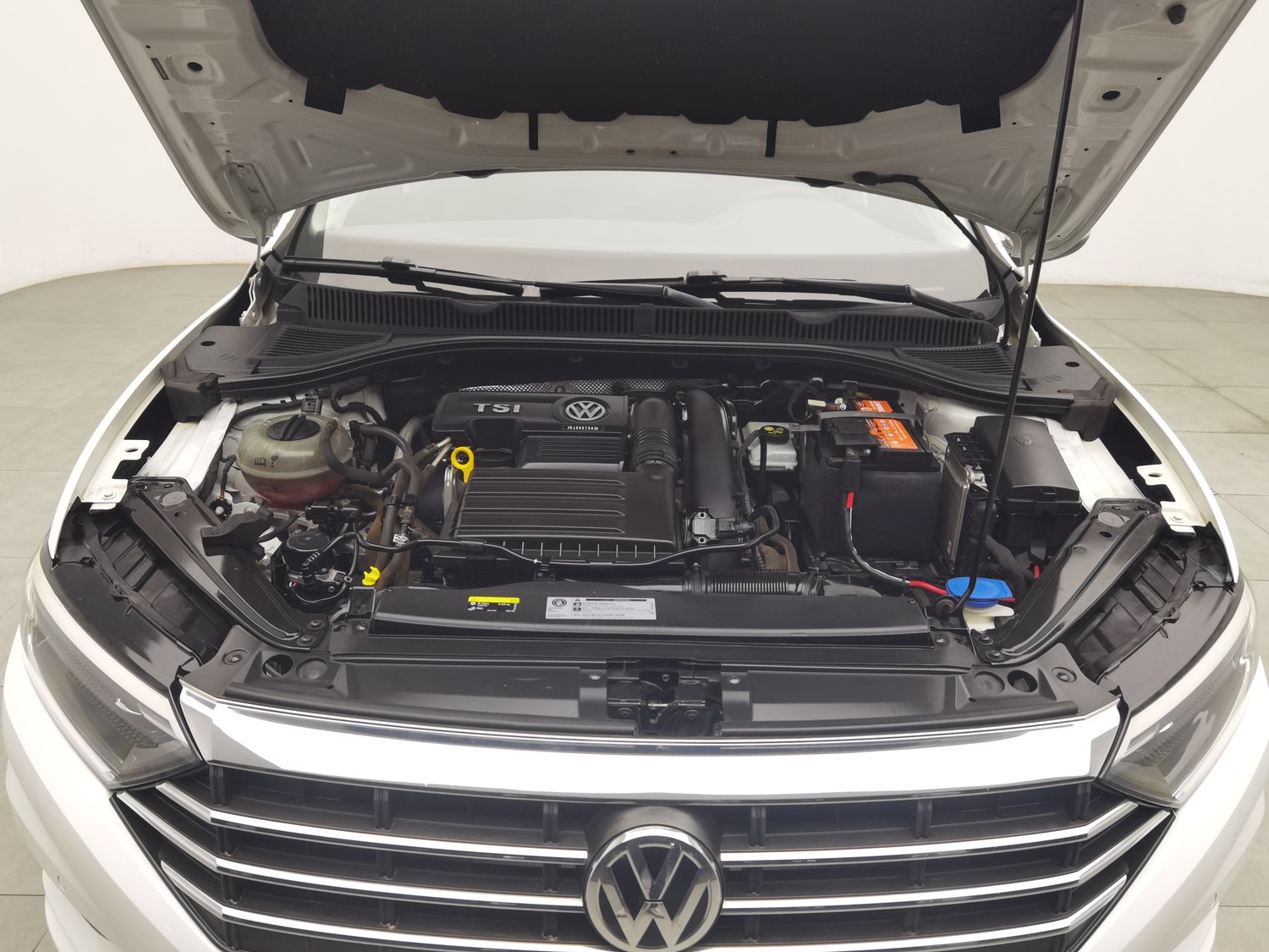 Used Volkswagen Sagitar 2019 1.4 AT