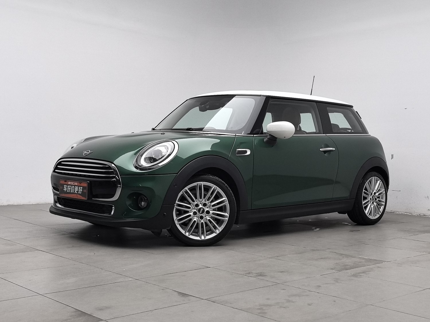 Used MINI MINI 2020 1.5 AT