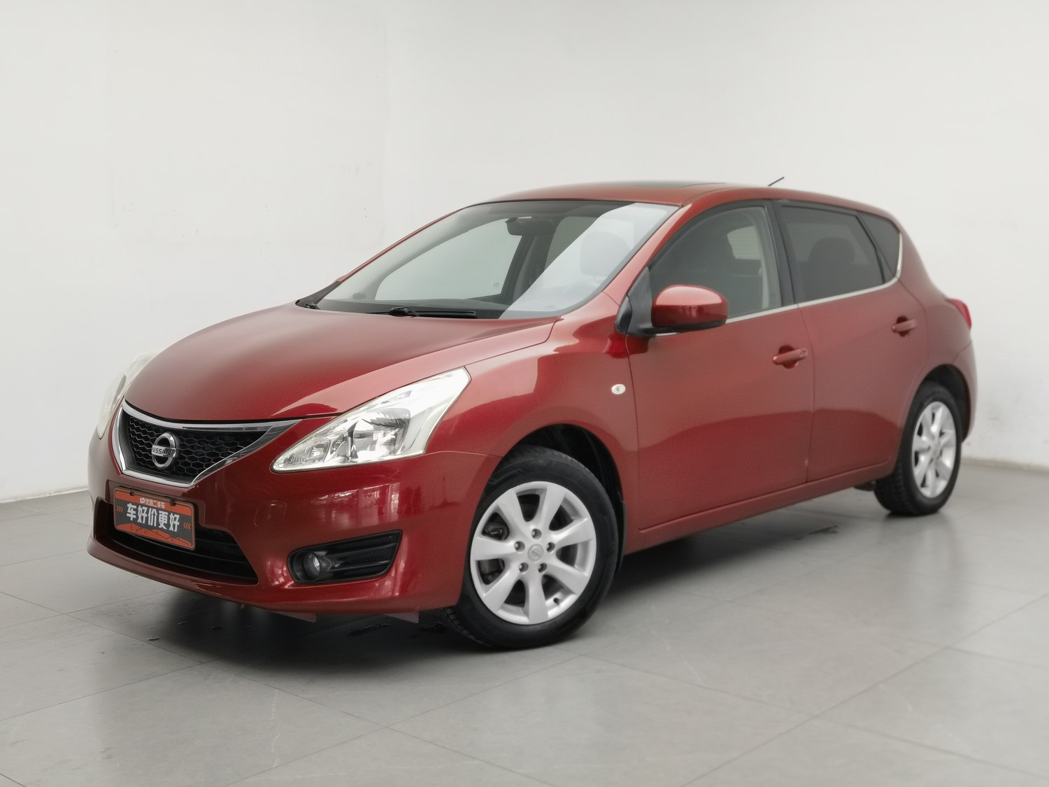 Used Nissan Tiida 2011 1.6 AT