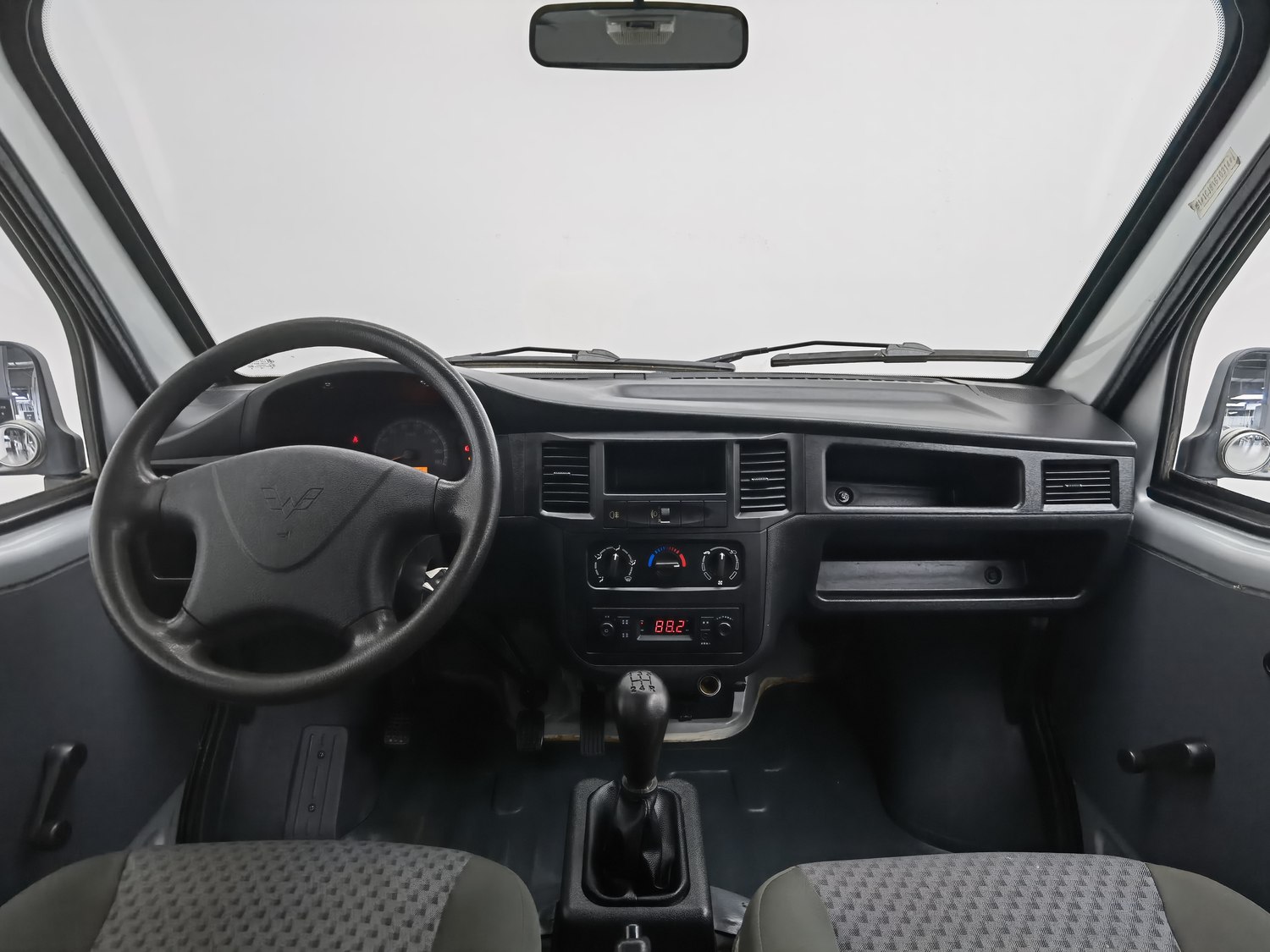 Used Wuling Sunshine 2015 1.2 MT