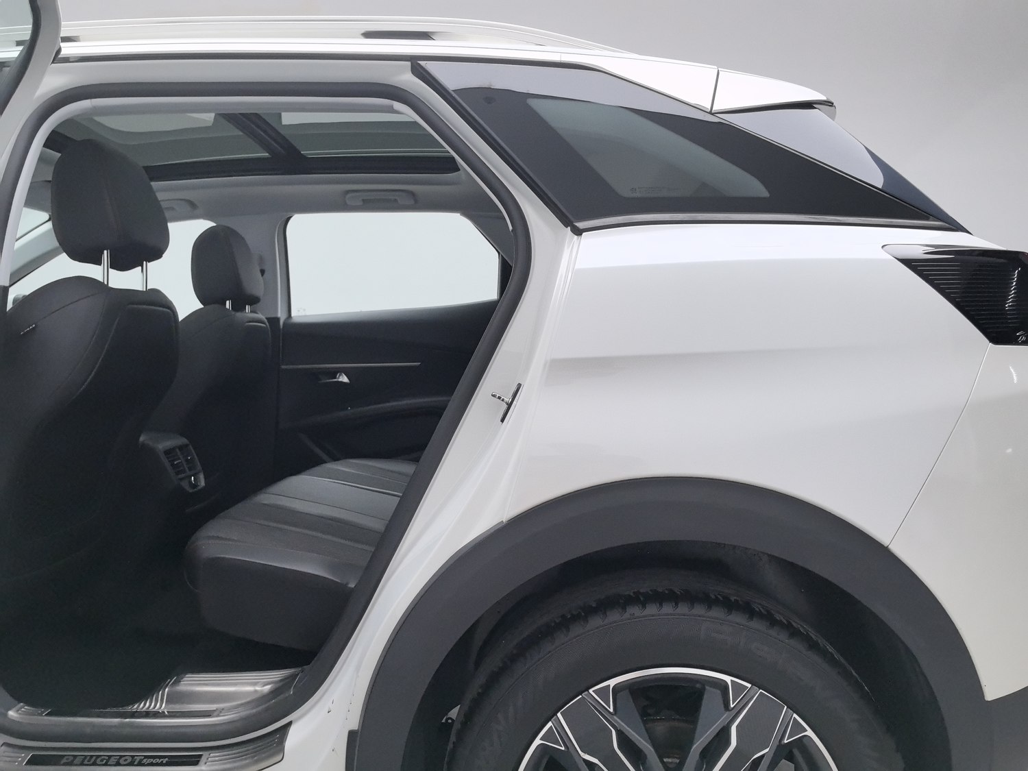 Used Peugeot 4008 2018 1.6 AT