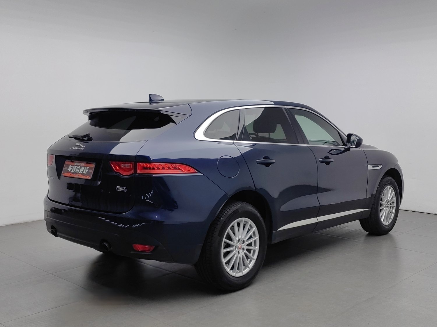 Used Jaguar F-PACE 2018 2.0 AT