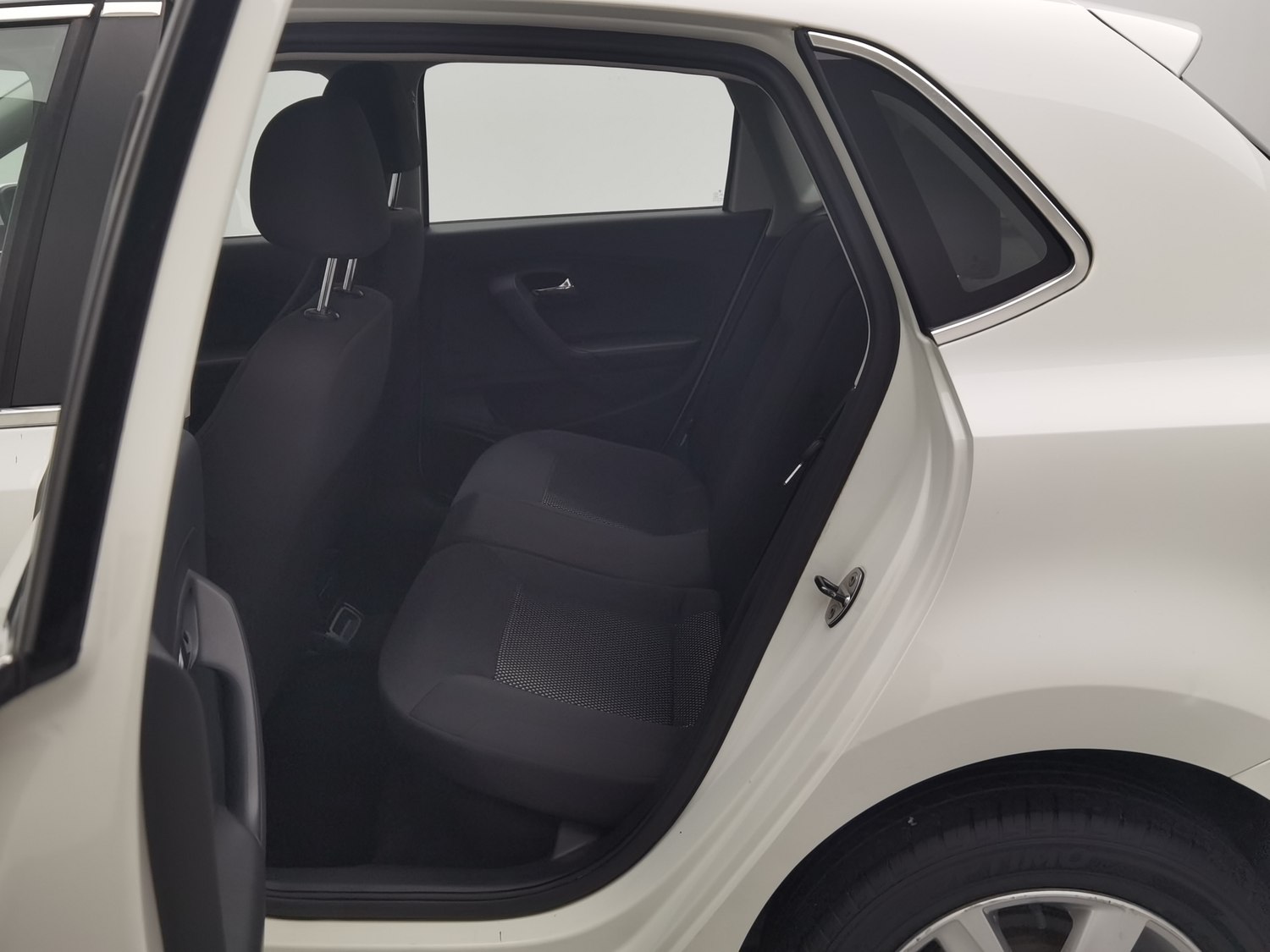 Used Volkswagen Polo 2013 1.4 AT