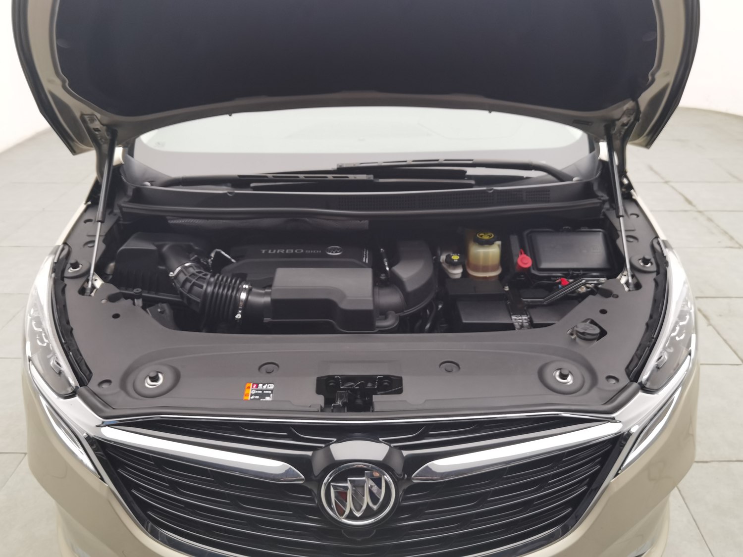 Used Buick GL8 2021 2.0 AT