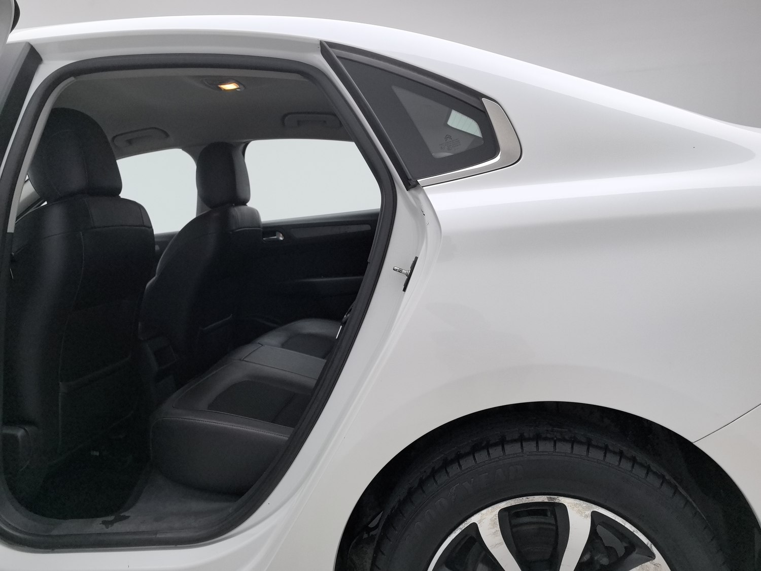 Used Citroen C4 C-Quatre 2016 1.6 AT