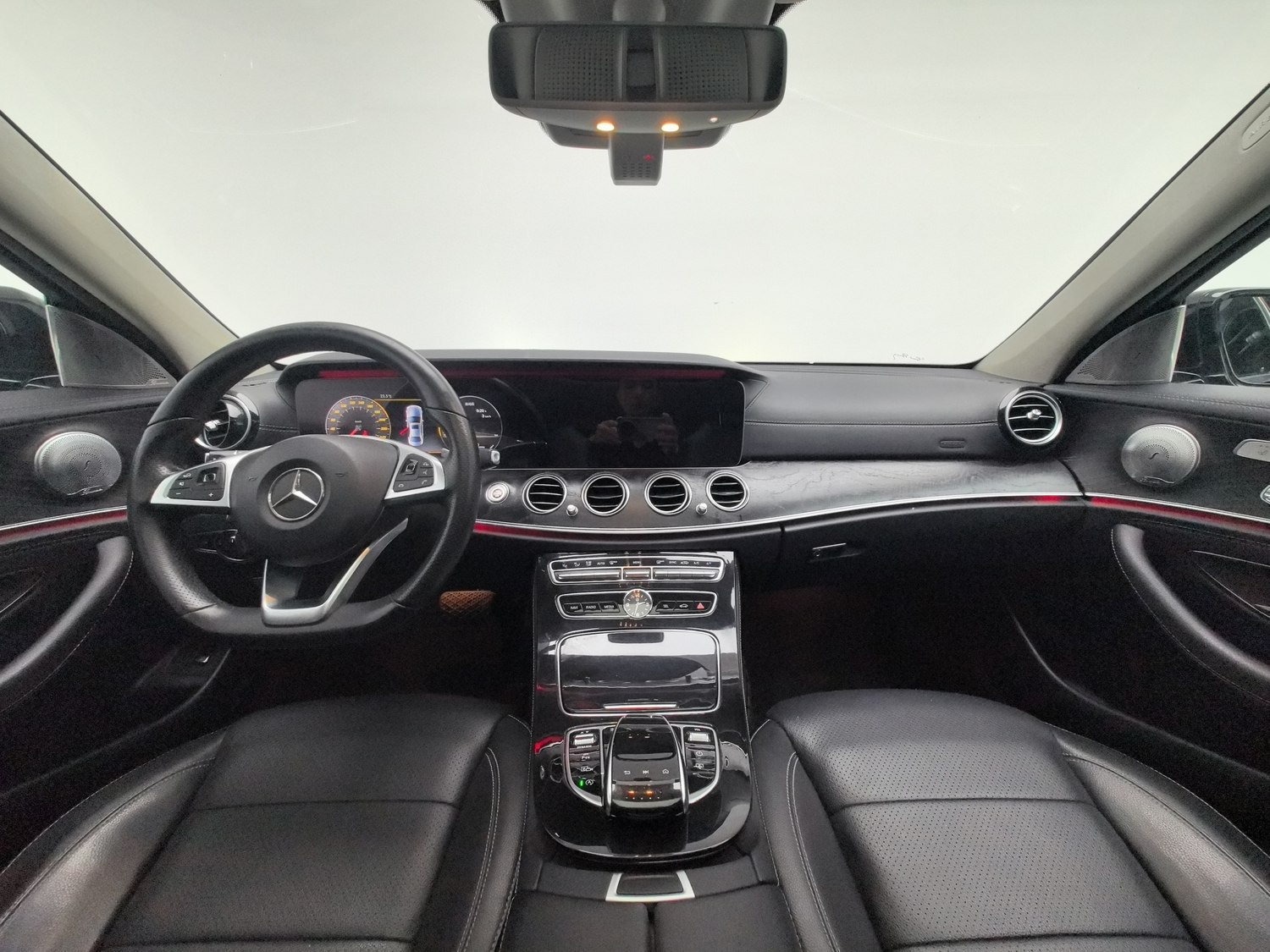 Used Mercedes-Benz E-Class 2017 2.0 AT