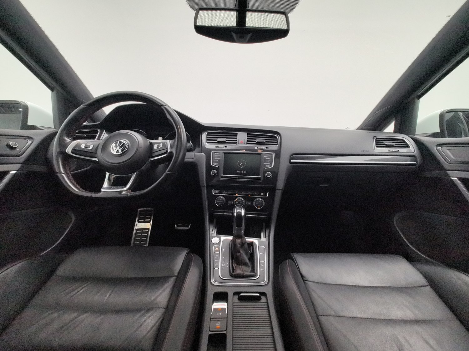 Used Volkswagen Golf GTI 2016 2.0 AT