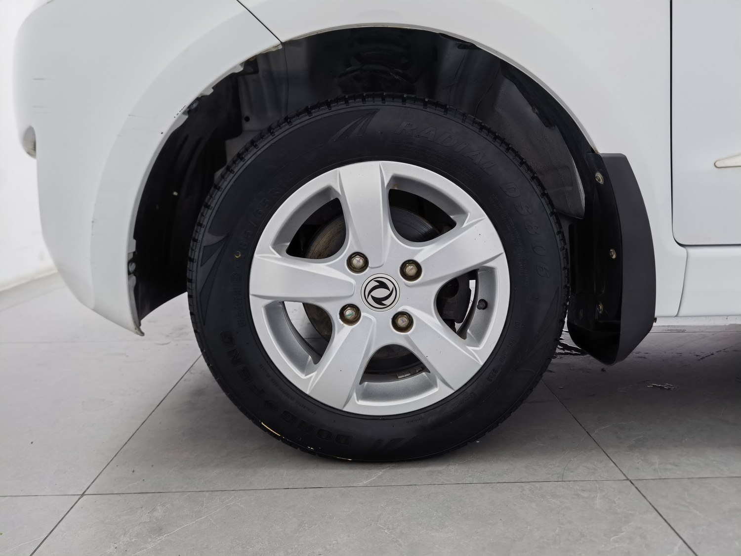 Used Dongfeng Fengon 330 2014 1.5 MT