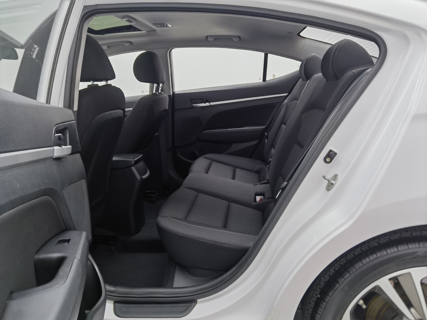 Used Hyundai Elantra Lingdong 2016 1.6 AT