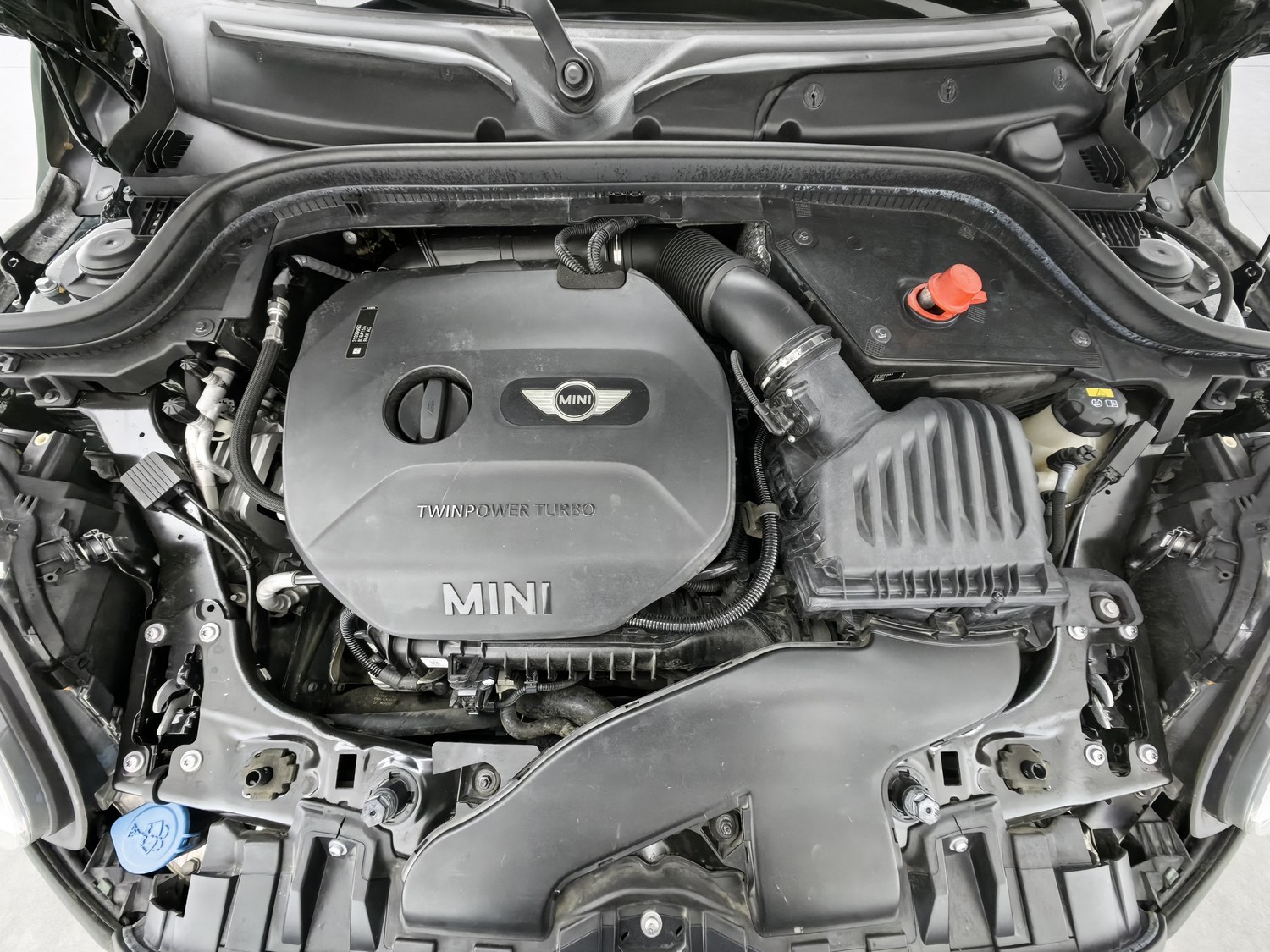 Used MINI MINI 2016 1.5 AT
