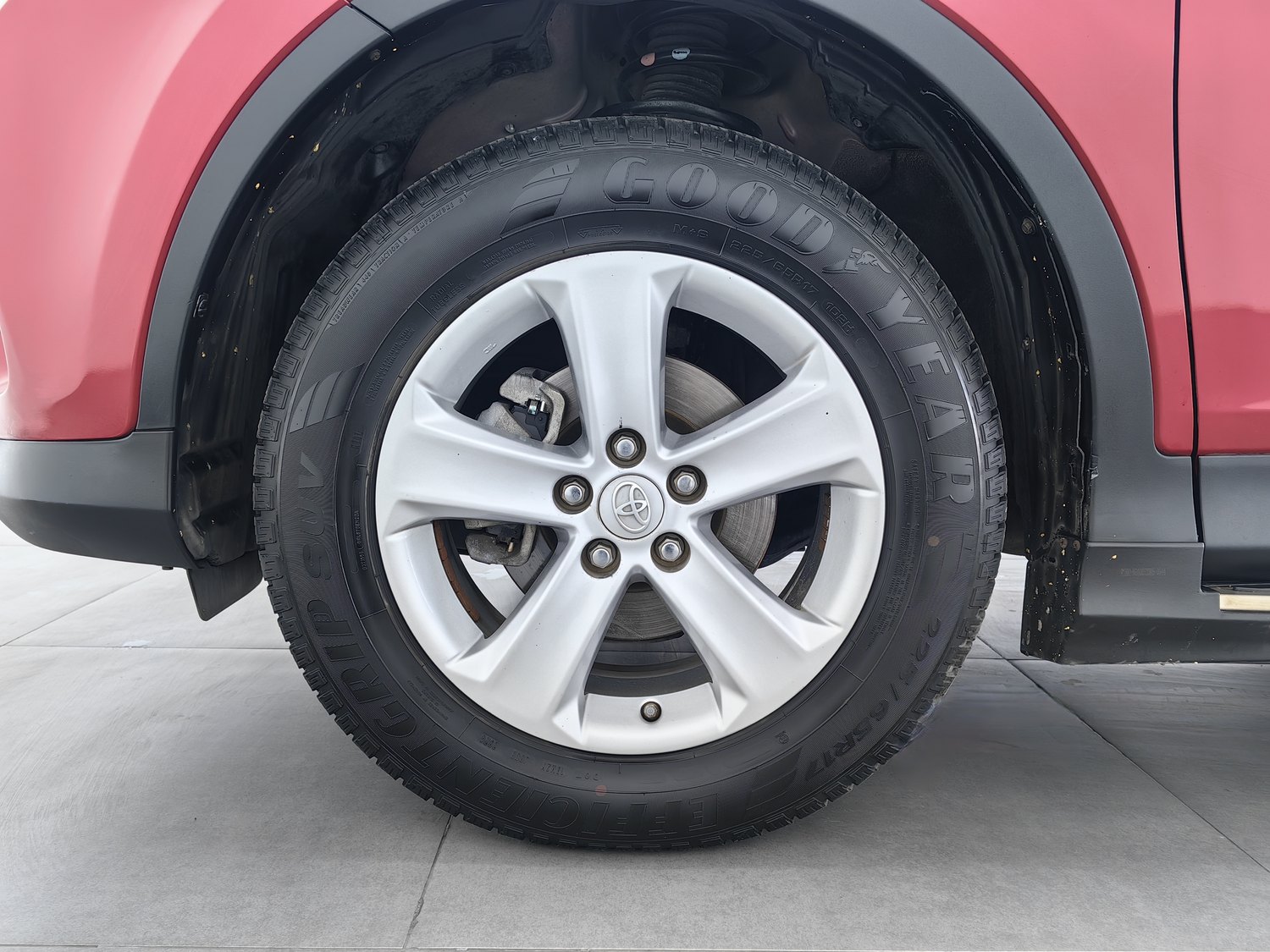 Used Toyota RAV4 2013 2.0 AT