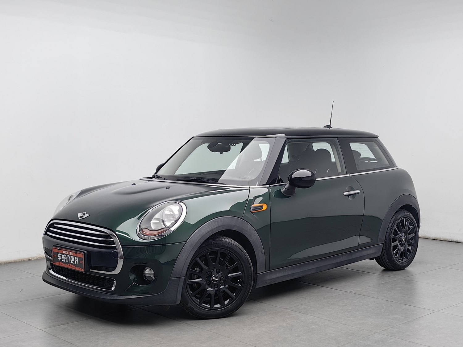 Used MINI MINI 2016 1.5 AT