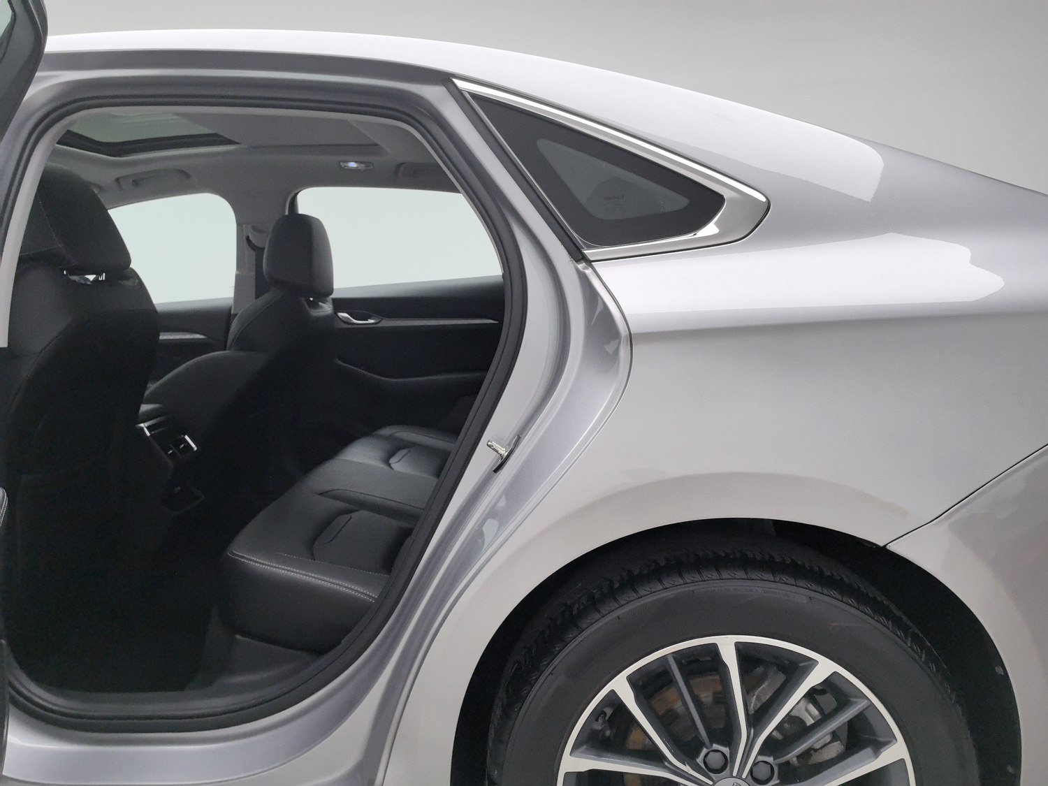 Used Geely Preface 2021 2.0 AT