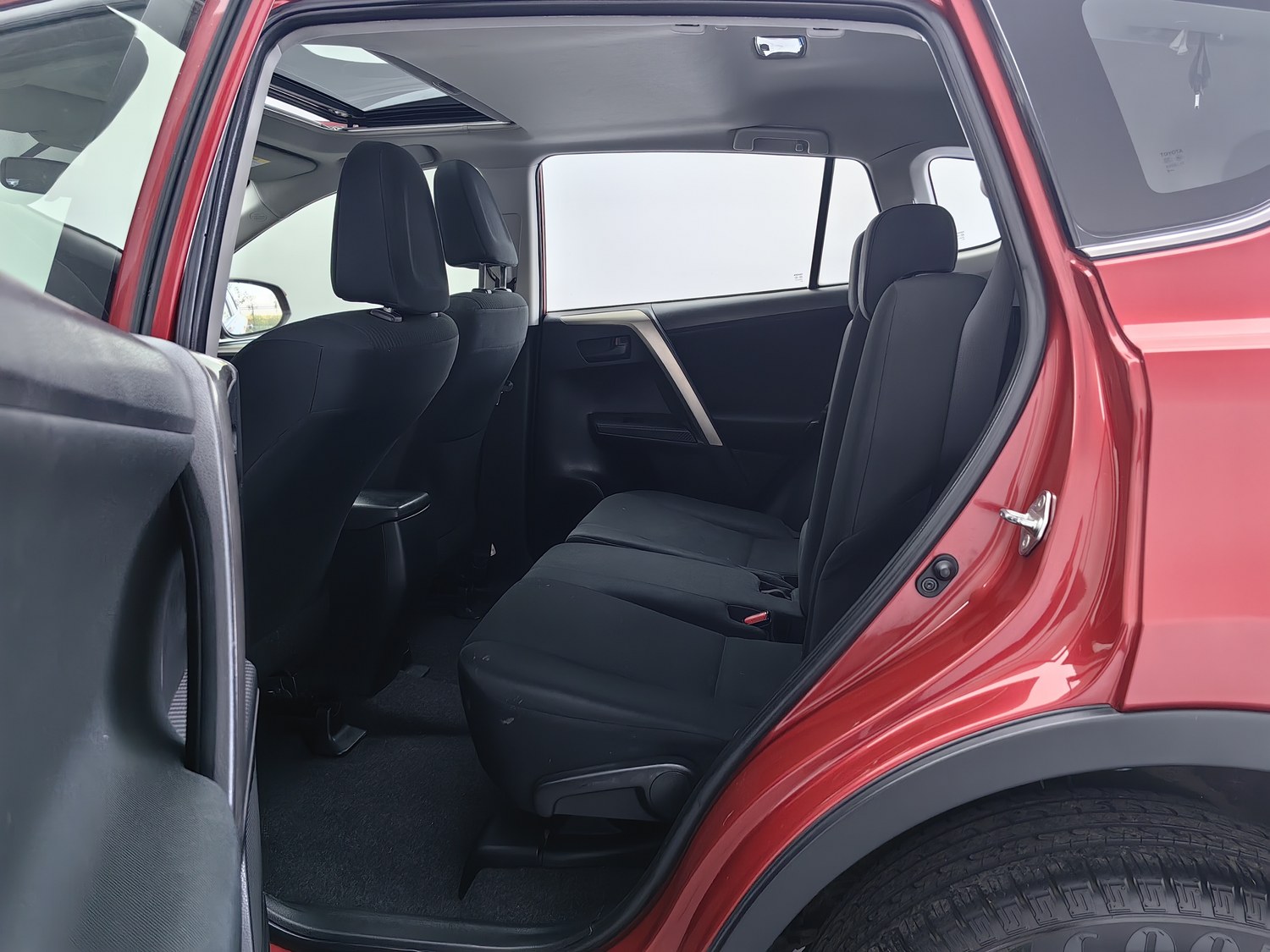 Used Toyota RAV4 2013 2.0 AT