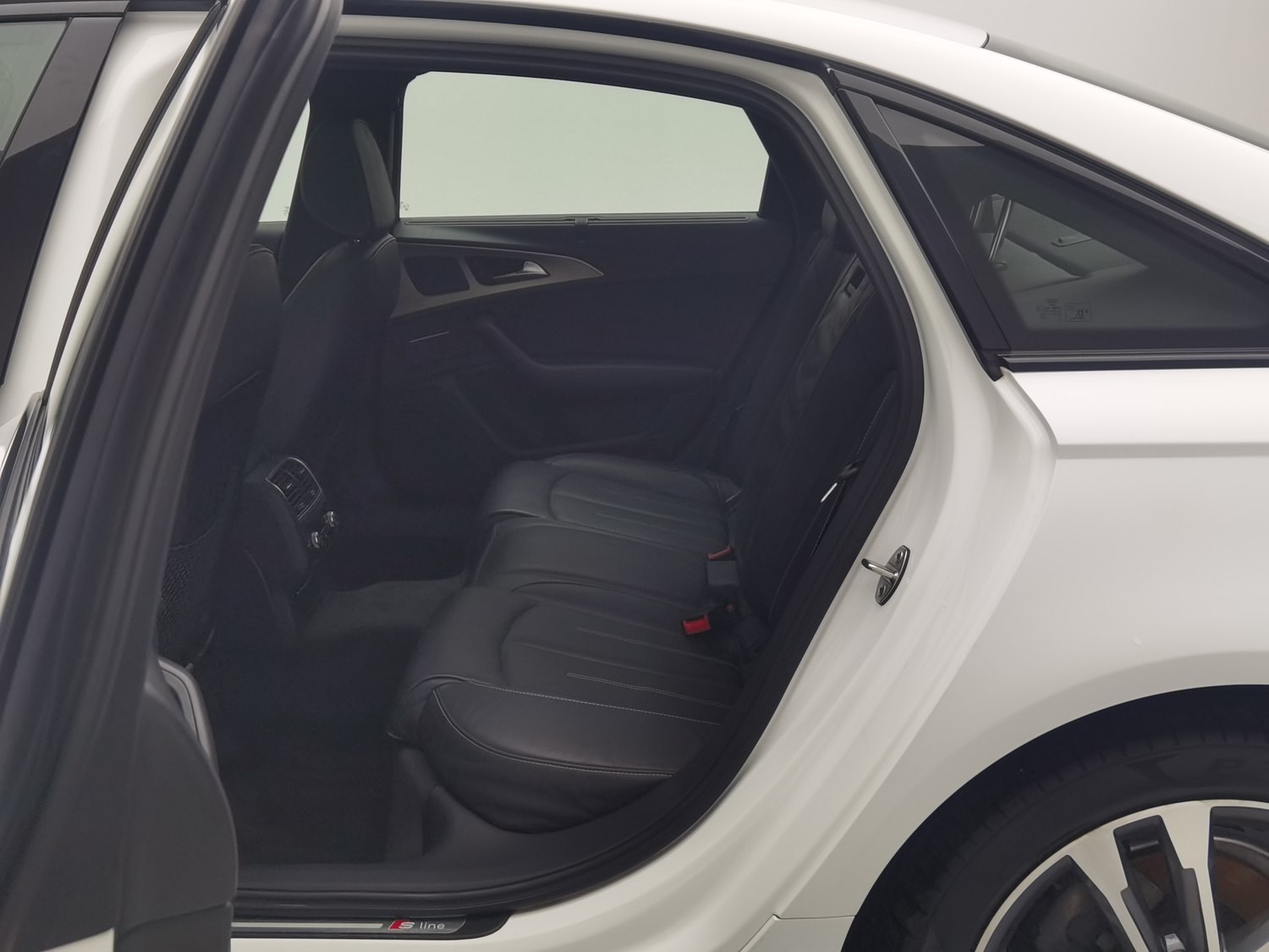 Used Audi A6L 2018 2.0 AT