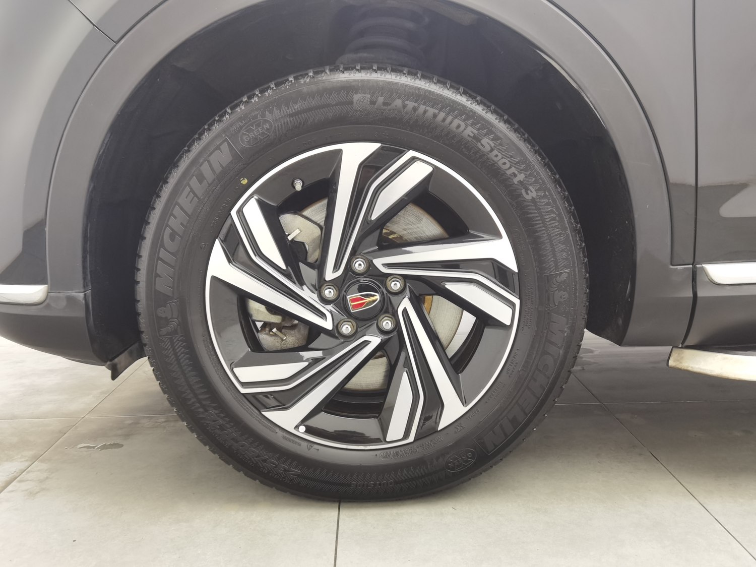 Used Hongqi HS5 2022 2.0 AT