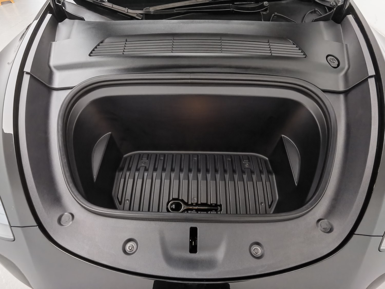 Used Tesla Model Y 2023