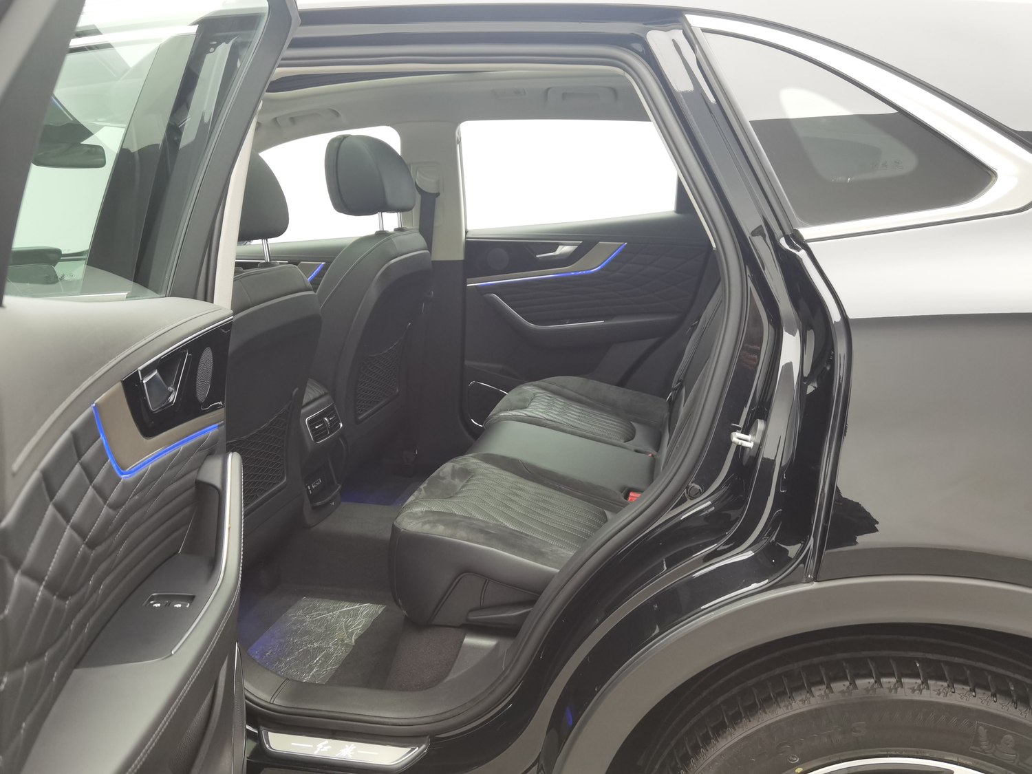 Used Hongqi HS5 2022 2.0 AT