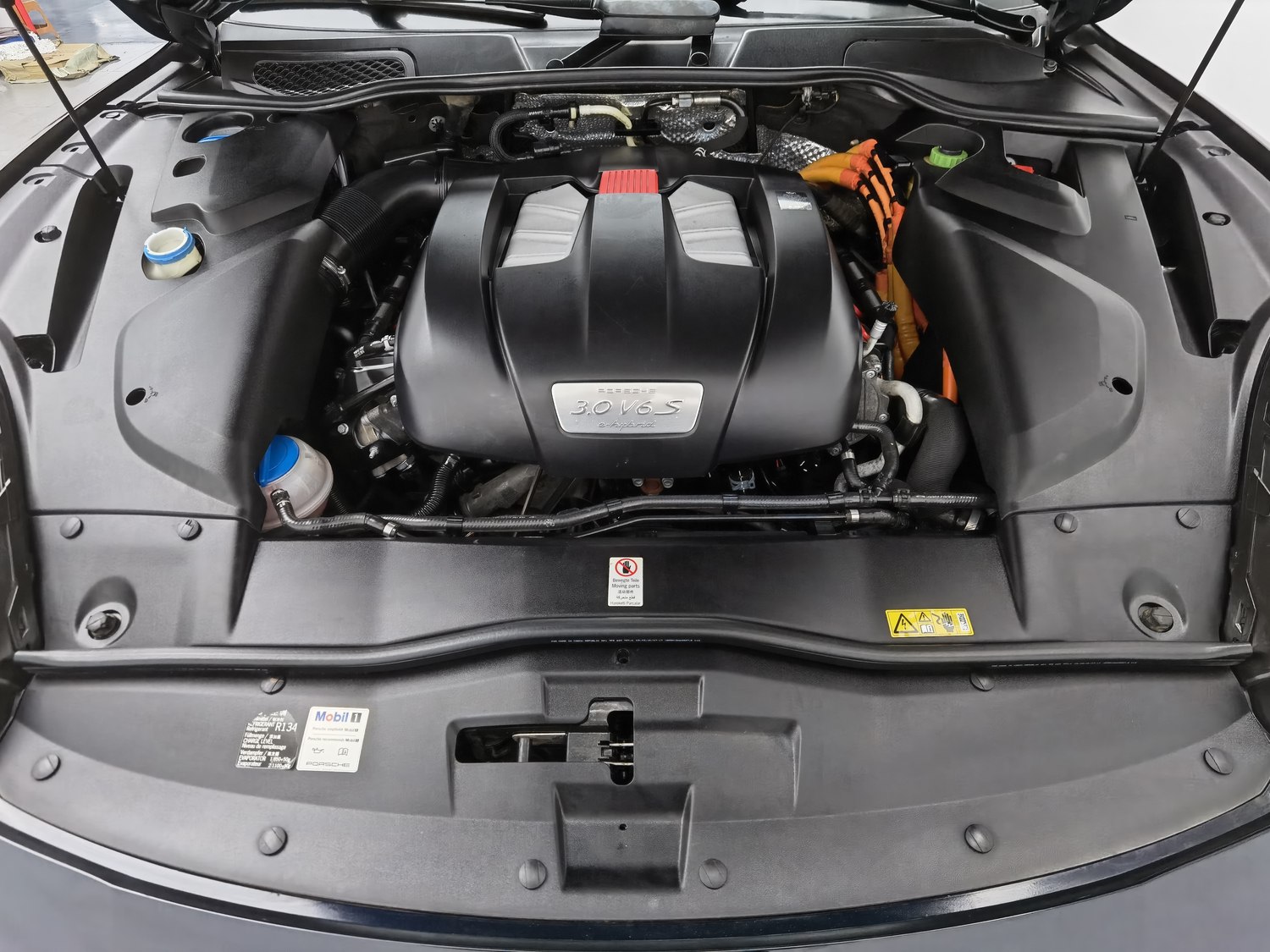Used Porsche Cayenne EV 2016 3.0 AT