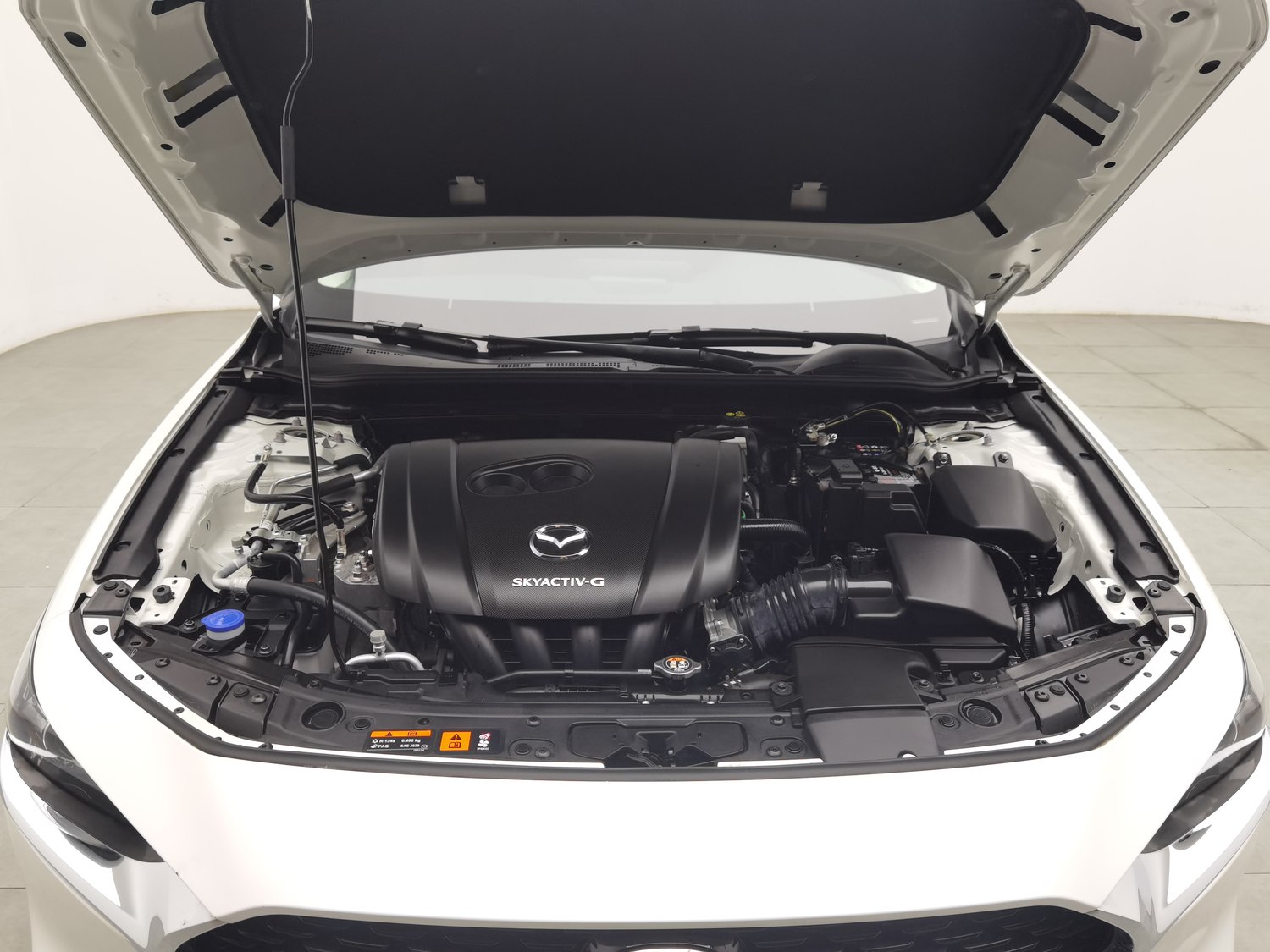 Used Mazda Axela 2023 2.0 AT
