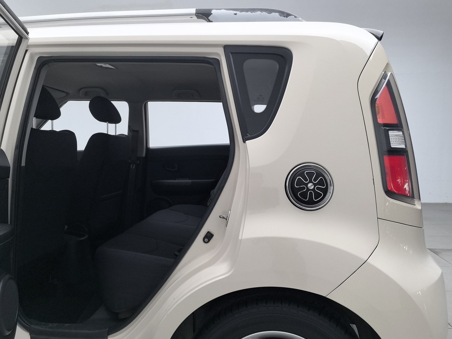 Used Kia Soul 2010 1.6 MT