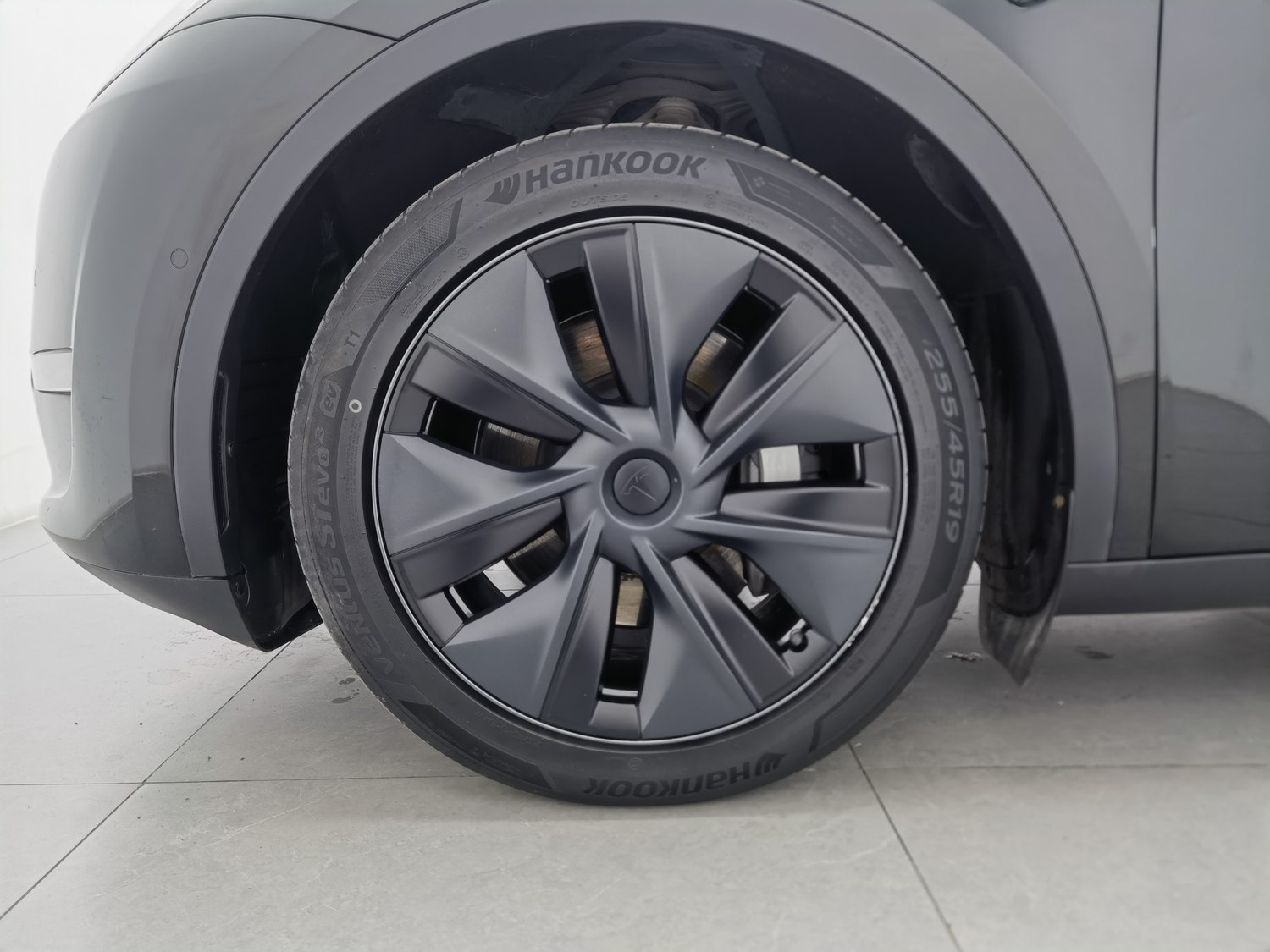 Used Tesla Model Y 2023