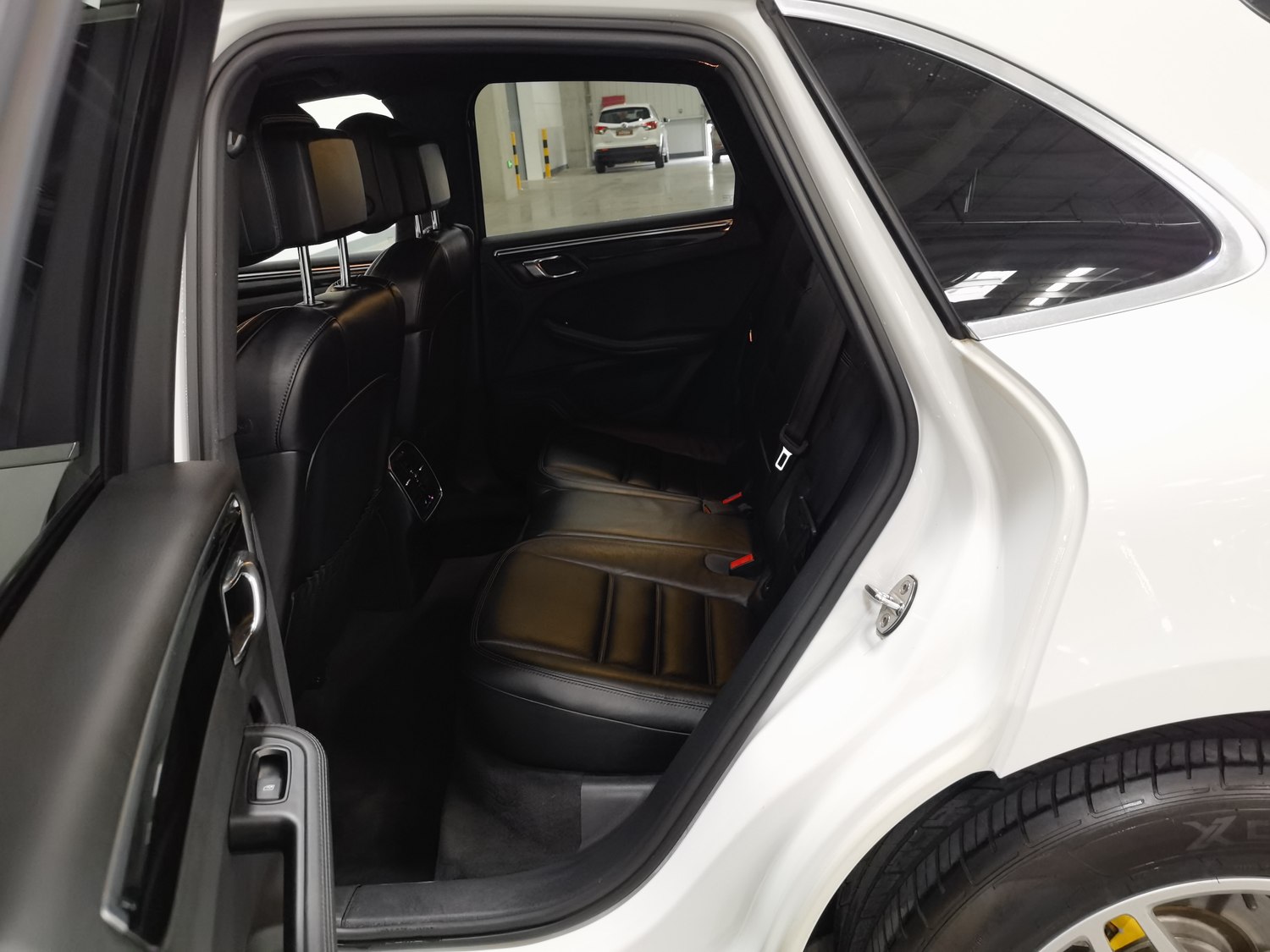 Used Porsche Macan 2014 3.0 AT