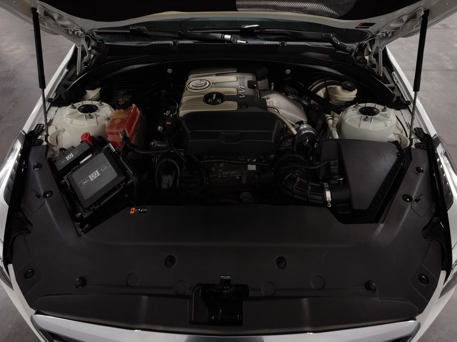 Used Cadillac ATS-L 2014 2.0 AT