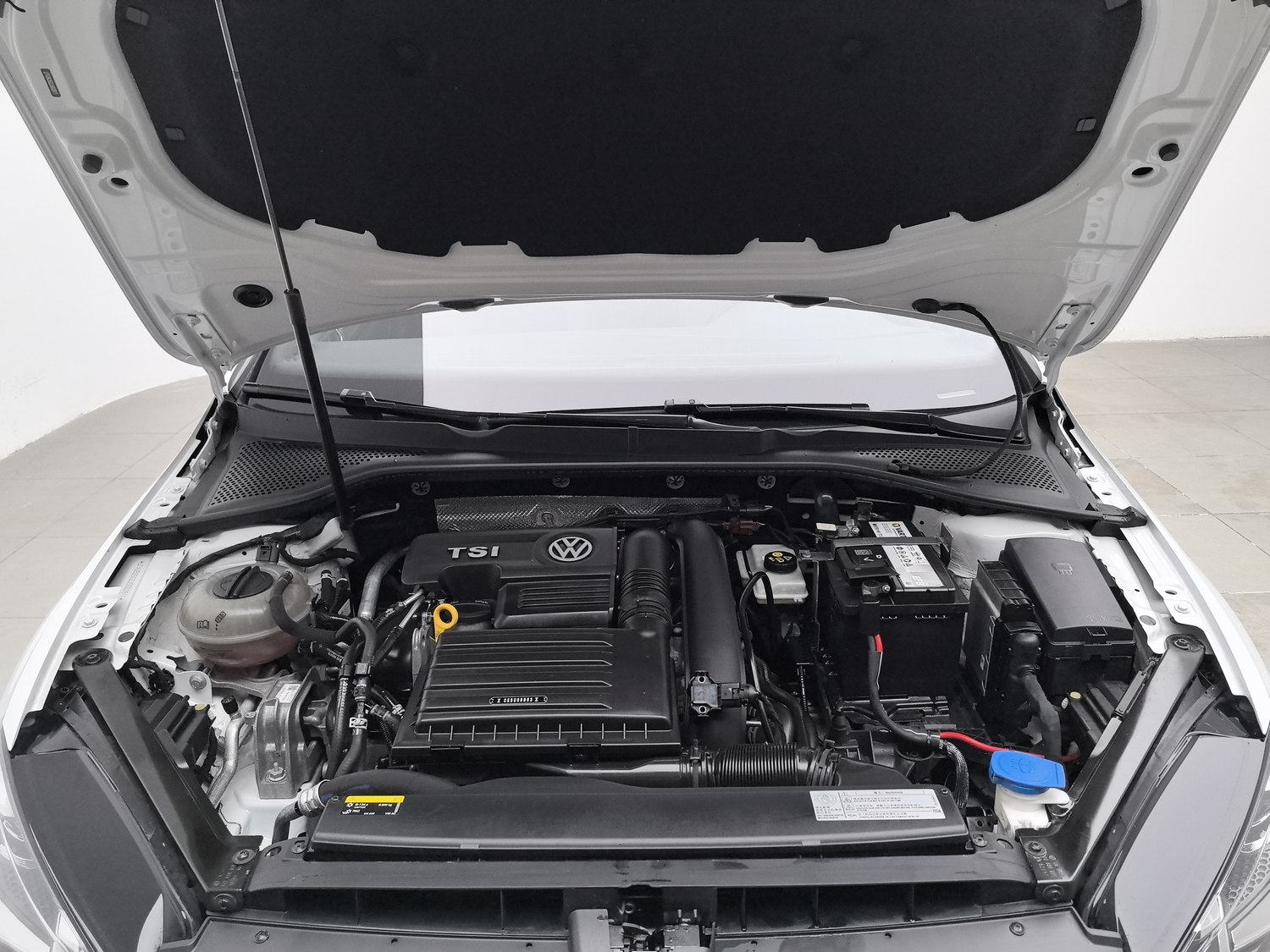 Used Volkswagen Golf 2018 1.4 AT