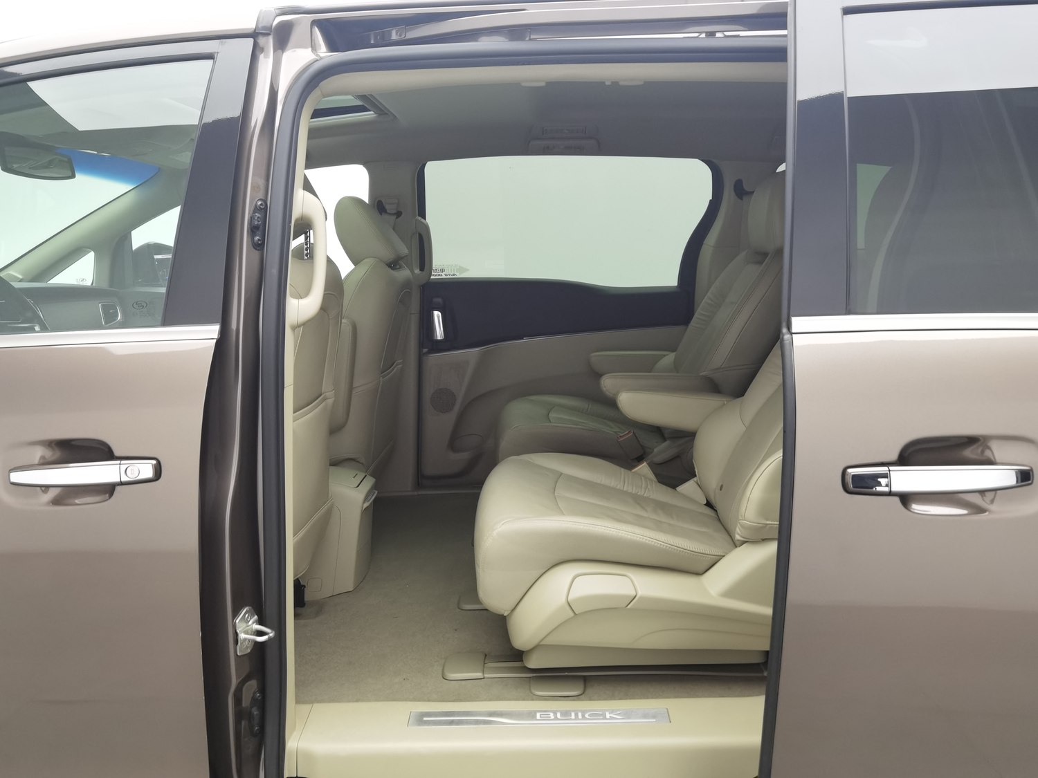 Used Buick GL8 2017 2.5 AT
