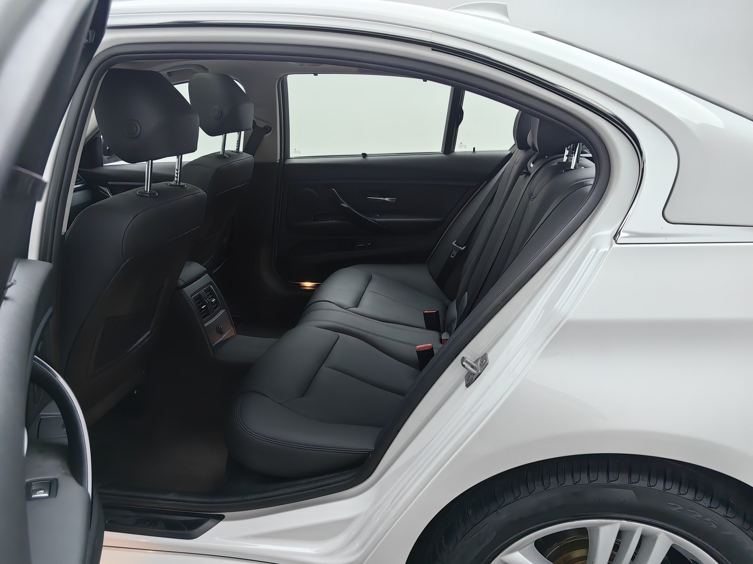 Used BMW 3 Series 2017 2.0 AT