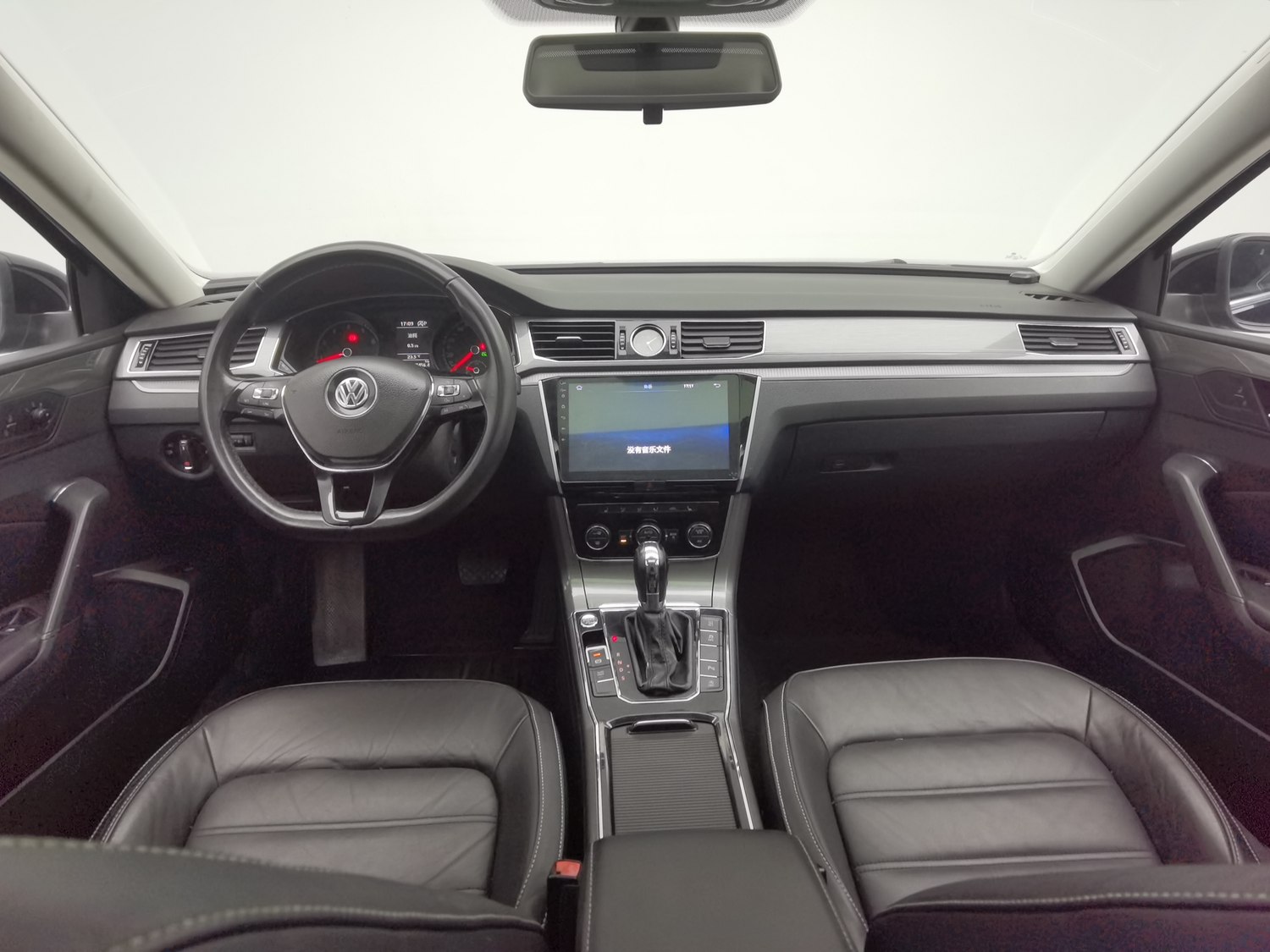Used Volkswagen Passat 2017 1.4 AT