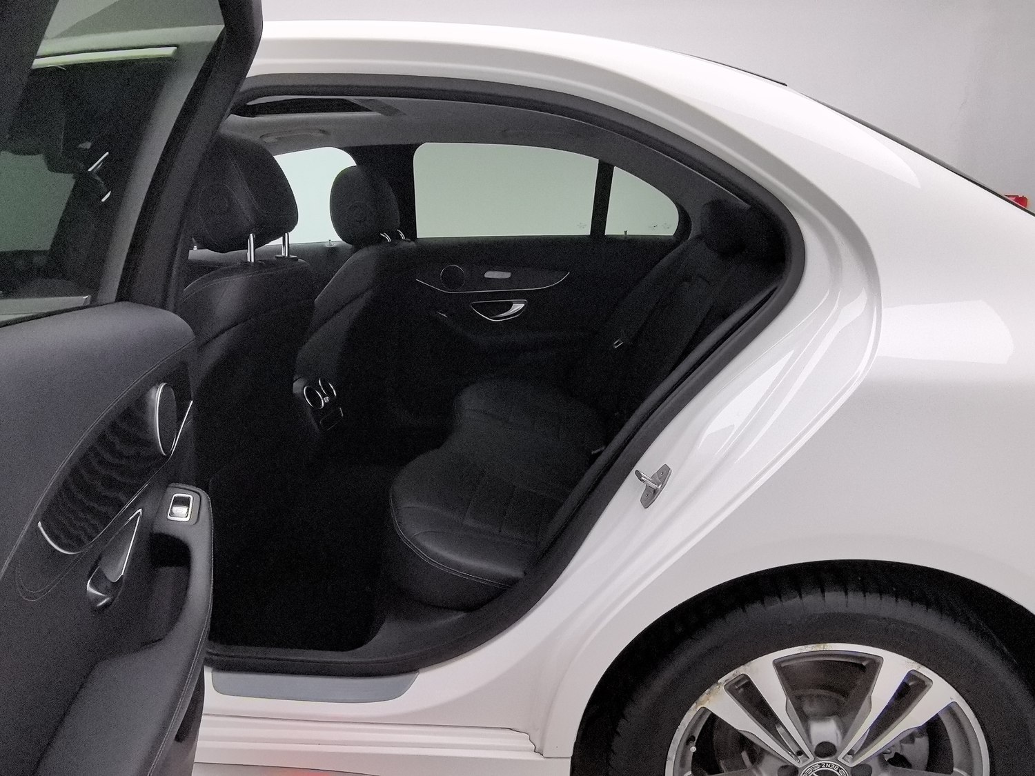 Used Mercedes-Benz C-Class 2019 1.6 AT