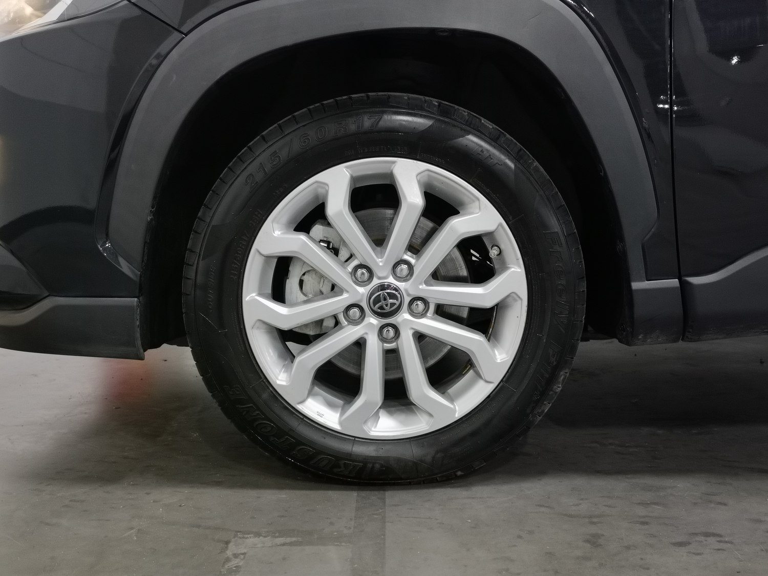 Used Toyota Frontlander 2024 2.0 AT