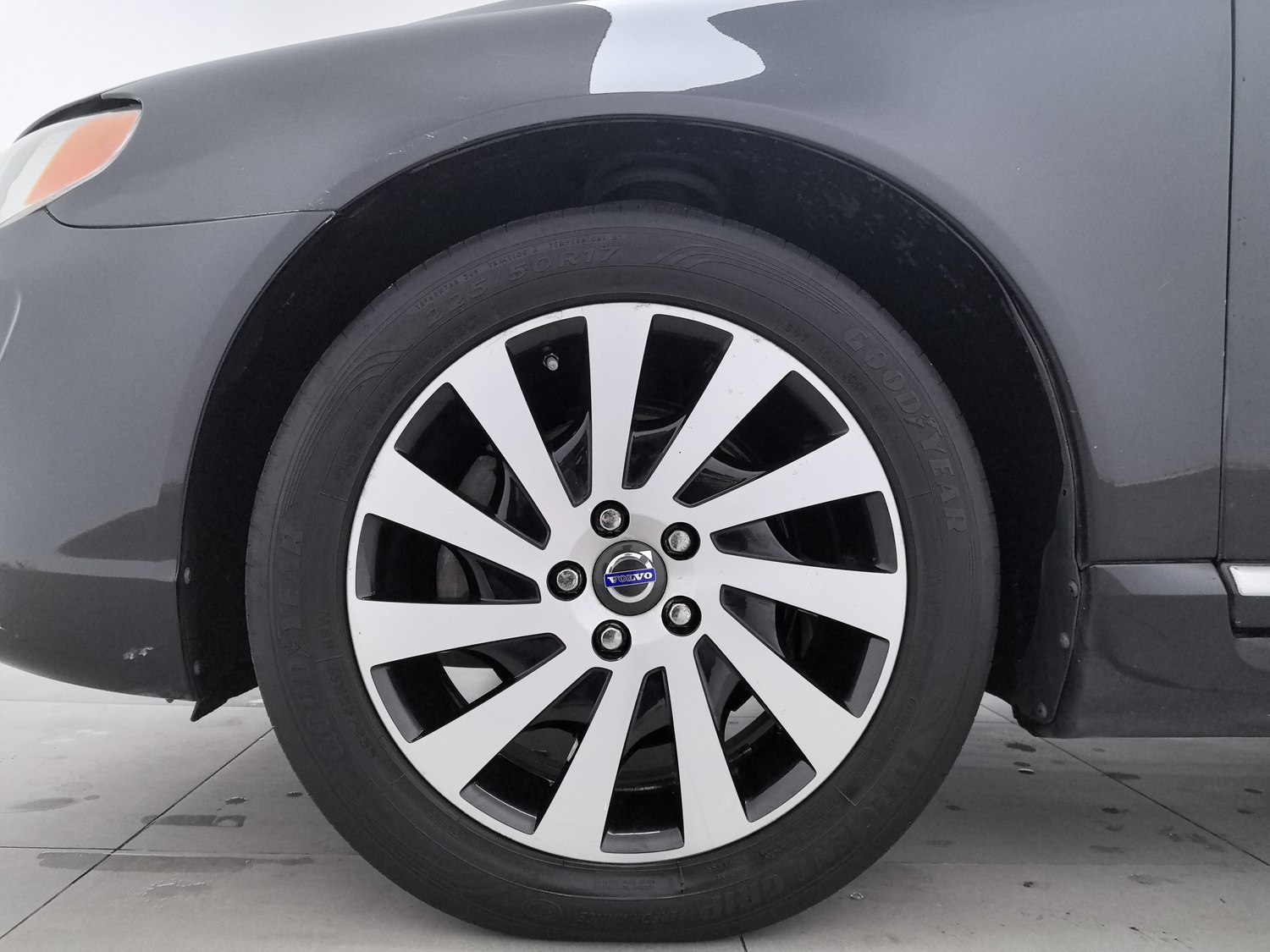 Used Volvo S80L 2014 2.0 AT