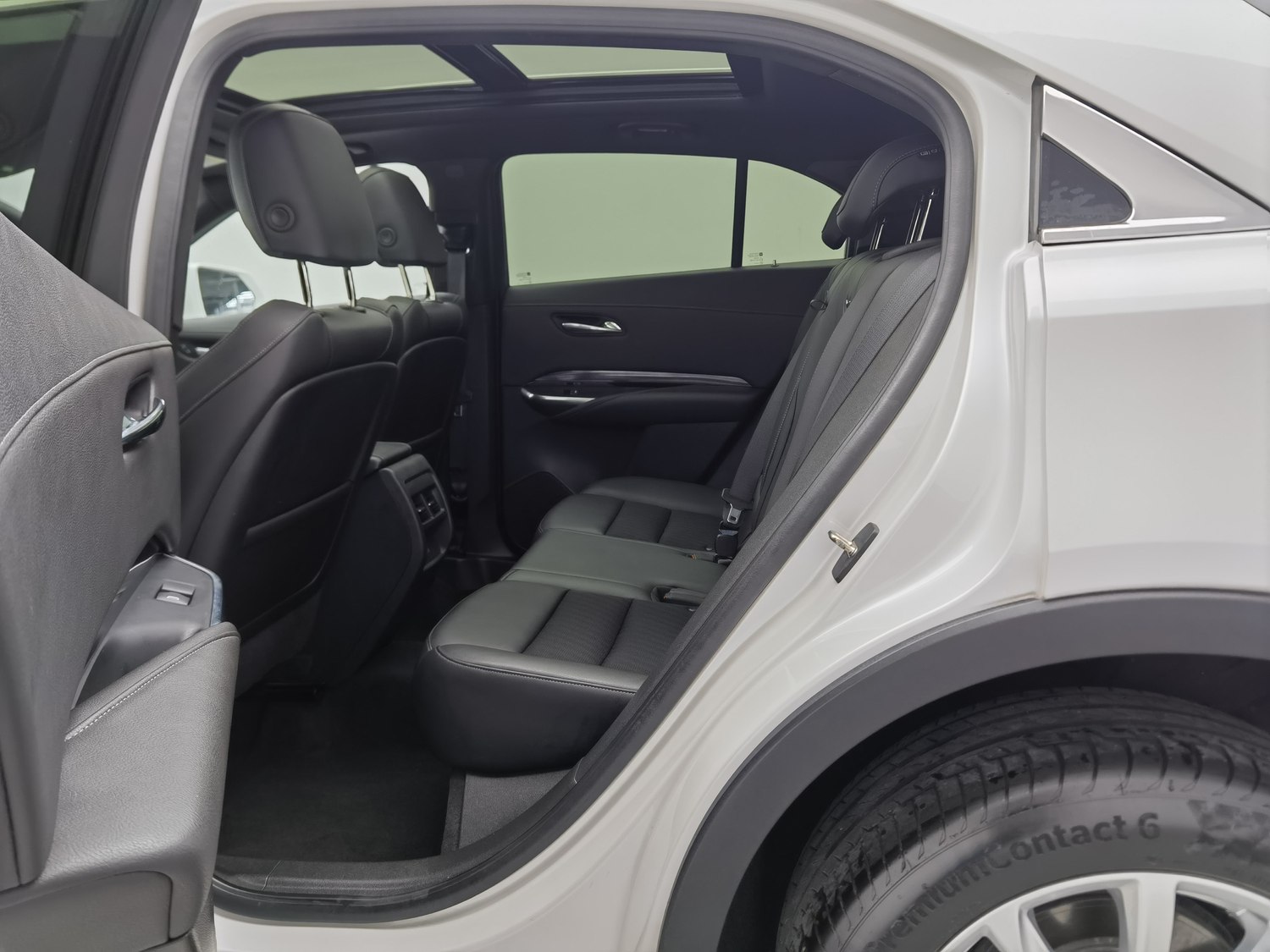Used Cadillac XT4 2021 2.0 AT