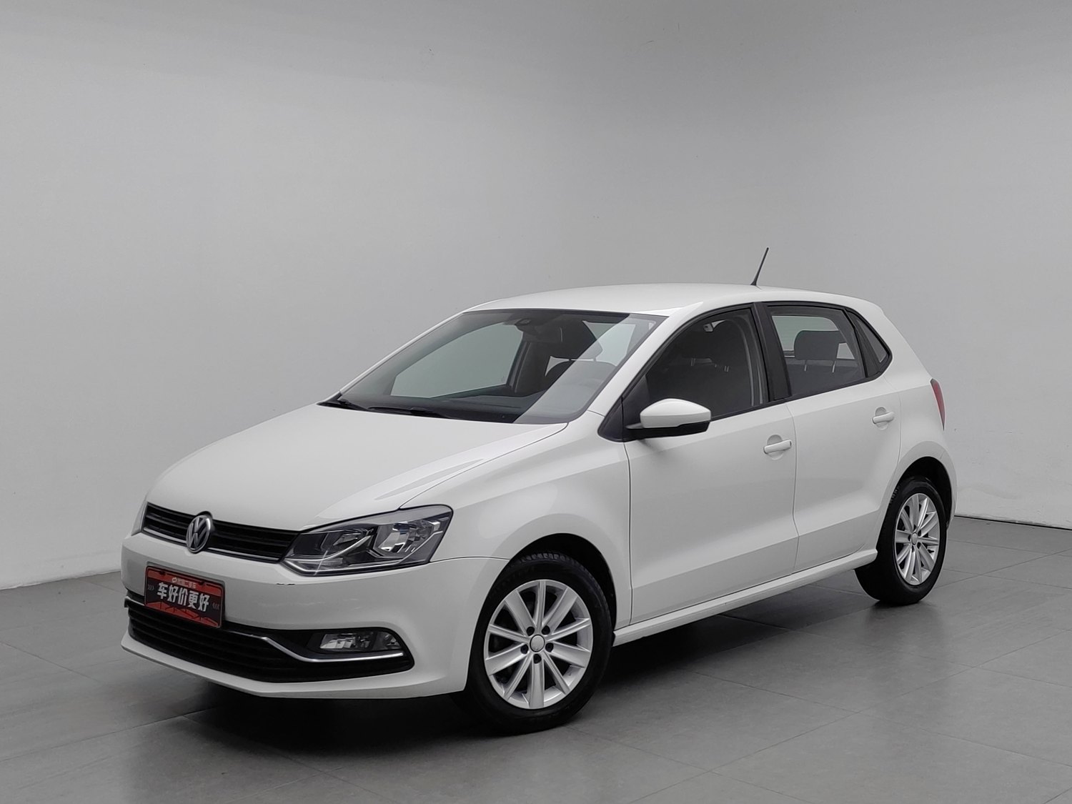 Used Volkswagen Polo 2014 1.4 AT