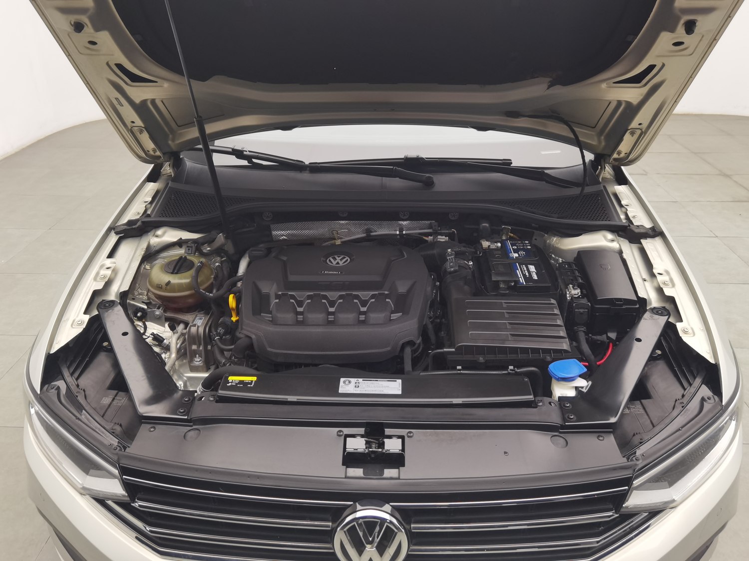 Used Volkswagen Magotan 2020 2.0 AT