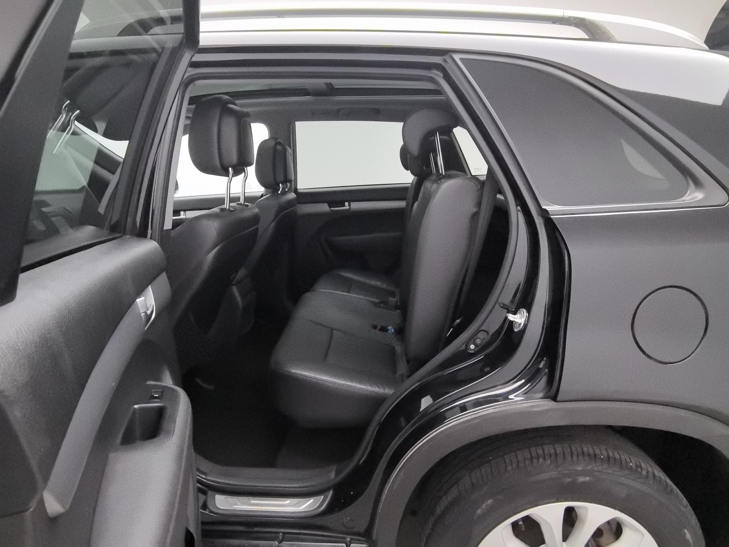 Used Kia Sorento 2013 2.4 AT