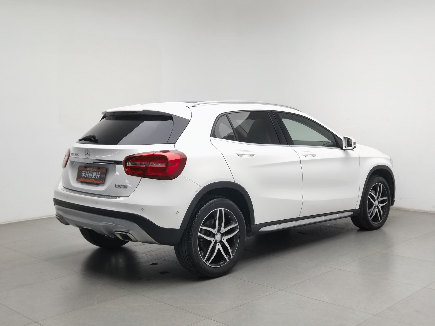 Used Mercedes-Benz GLA 2015 1.6 AT